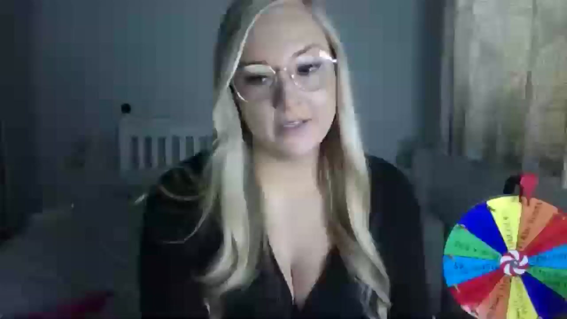 Gallery image thumbnail from AlexisBrookeX's myfreecams stream on, 11/27/2024, 12:17 image 8 of 20