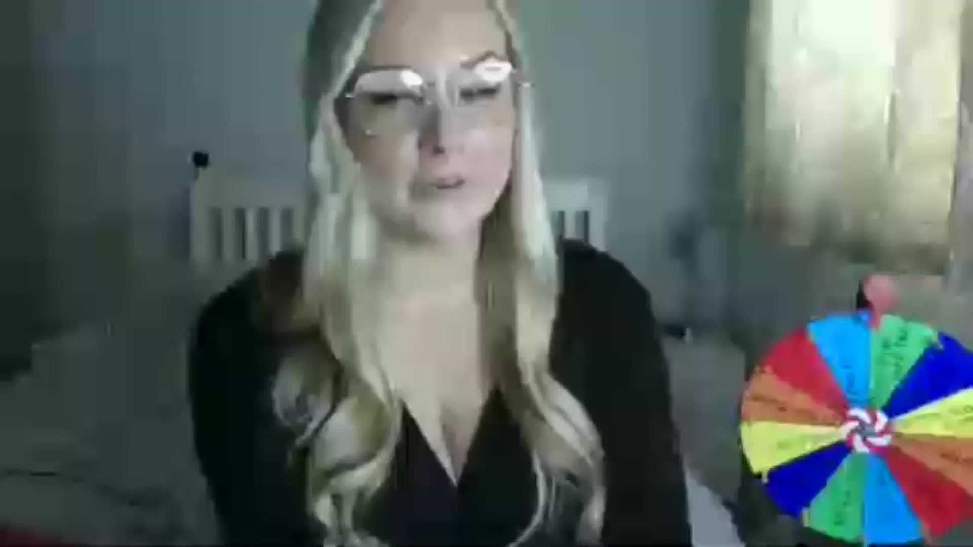 Gallery image thumbnail from AlexisBrookeX's myfreecams stream on, 11/27/2024, 12:44 image 1 of 20