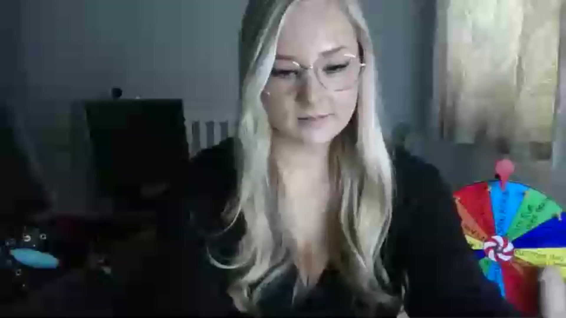 Gallery image thumbnail from AlexisBrookeX's myfreecams stream on, 11/27/2024, 12:56 image 12 of 20