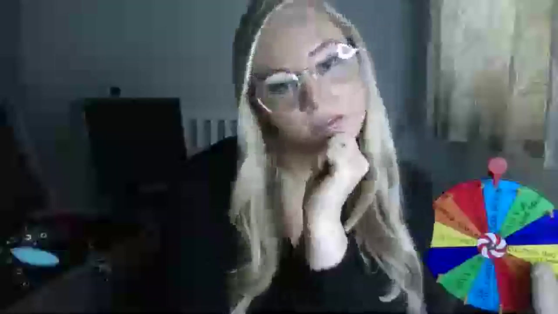Gallery image thumbnail from AlexisBrookeX's myfreecams stream on, 11/27/2024, 13:06 image 9 of 20