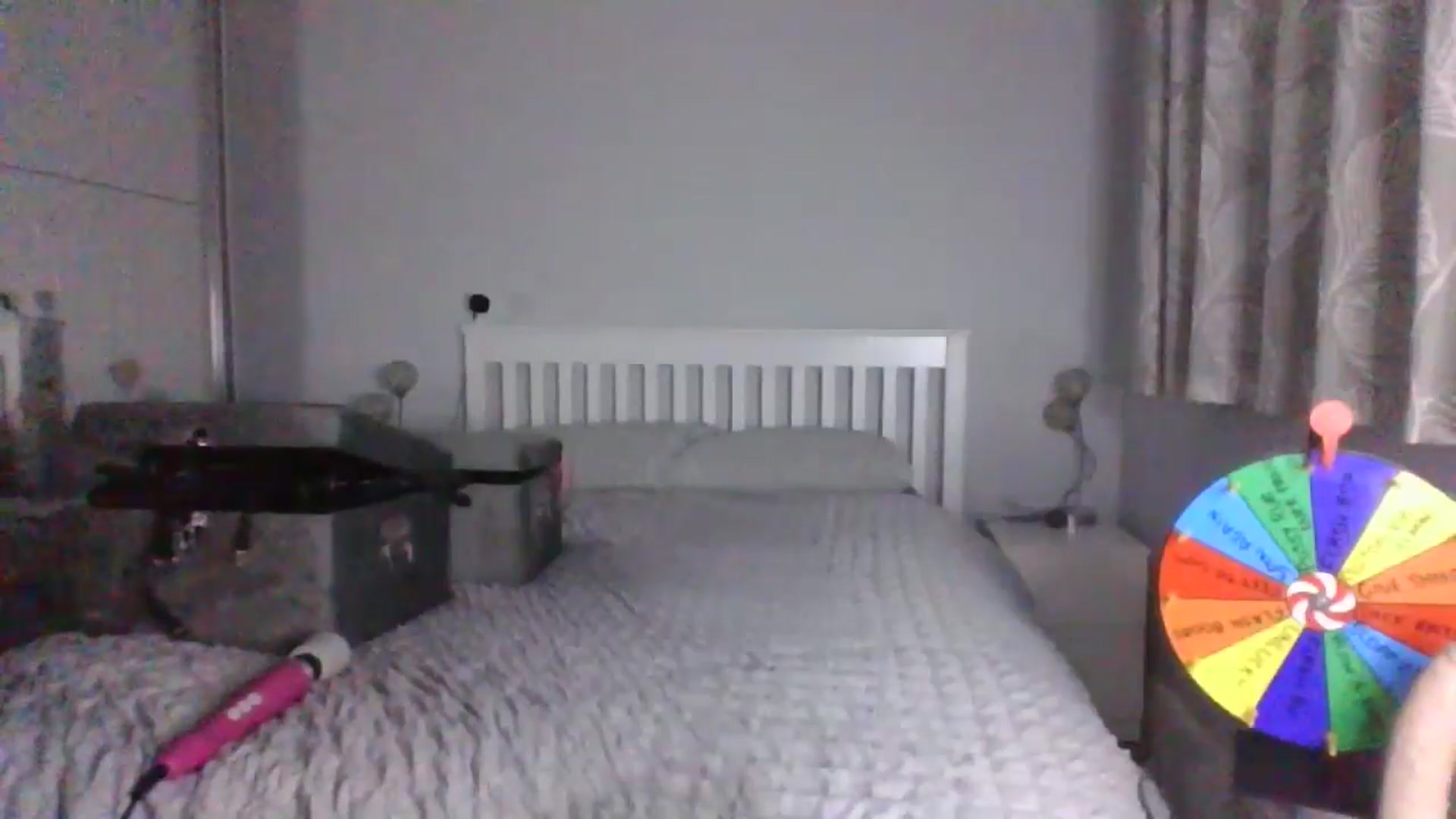 Gallery image thumbnail from AlexisBrookeX's myfreecams stream on, 11/27/2024, 16:00 image 16 of 20