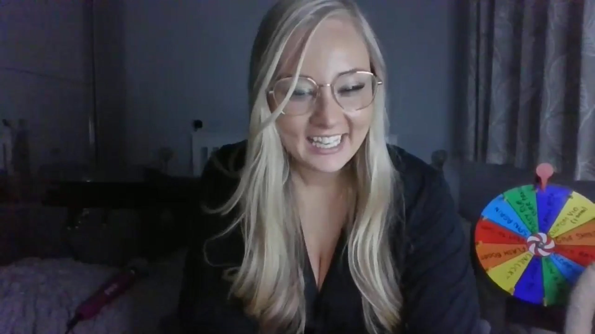 Gallery image thumbnail from AlexisBrookeX's myfreecams stream on, 11/27/2024, 16:24 image 9 of 20