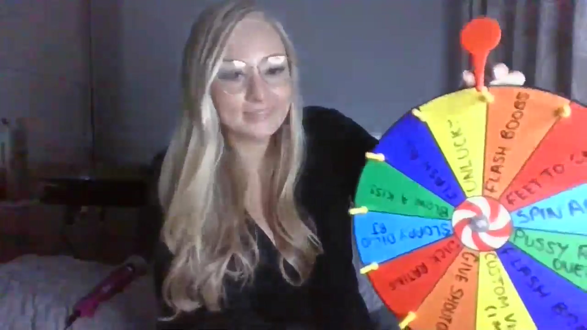 Gallery image thumbnail from AlexisBrookeX's myfreecams stream on, 11/27/2024, 16:24 image 11 of 20