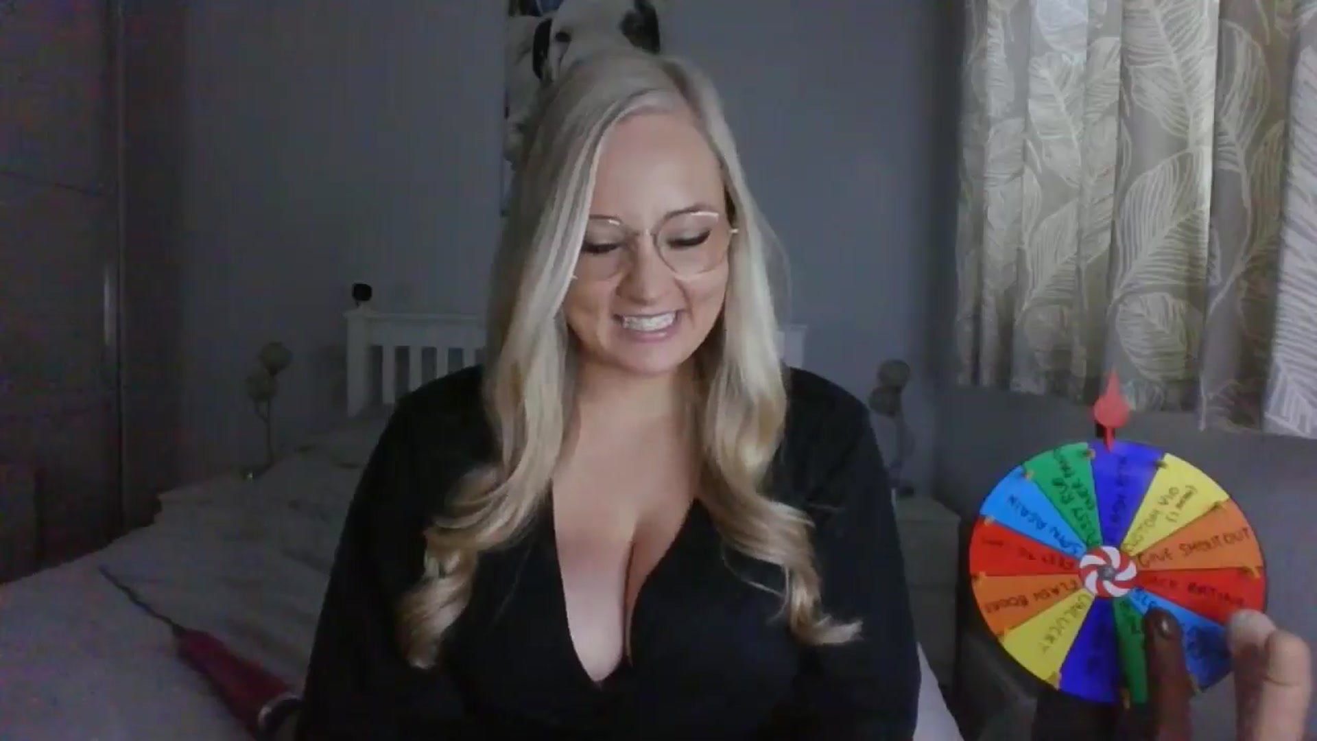 Gallery image thumbnail from AlexisBrookeX's myfreecams stream on, 11/28/2024, 14:15 image 14 of 20