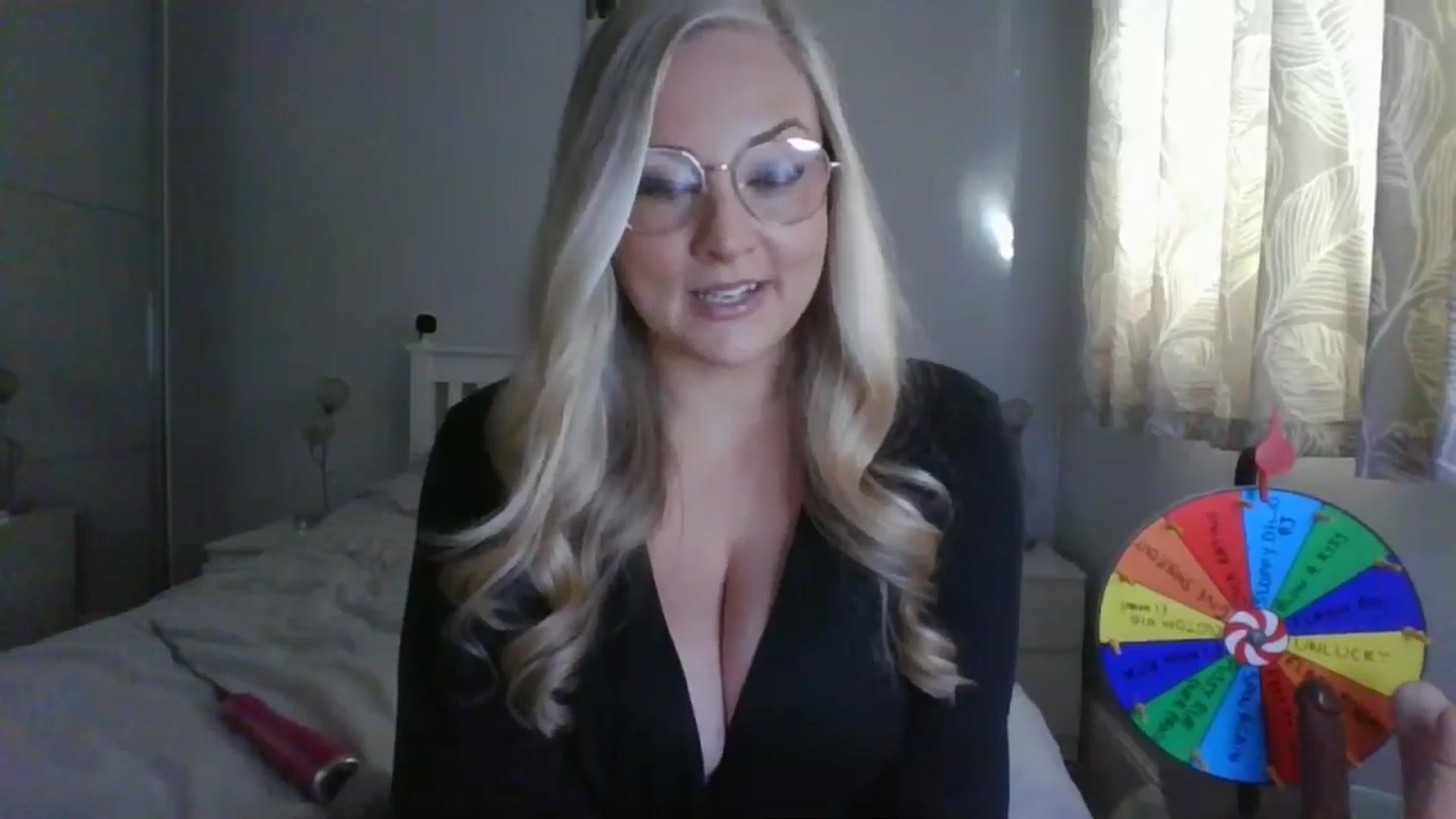 Gallery image thumbnail from AlexisBrookeX's myfreecams stream on, 11/28/2024, 14:15 image 2 of 20