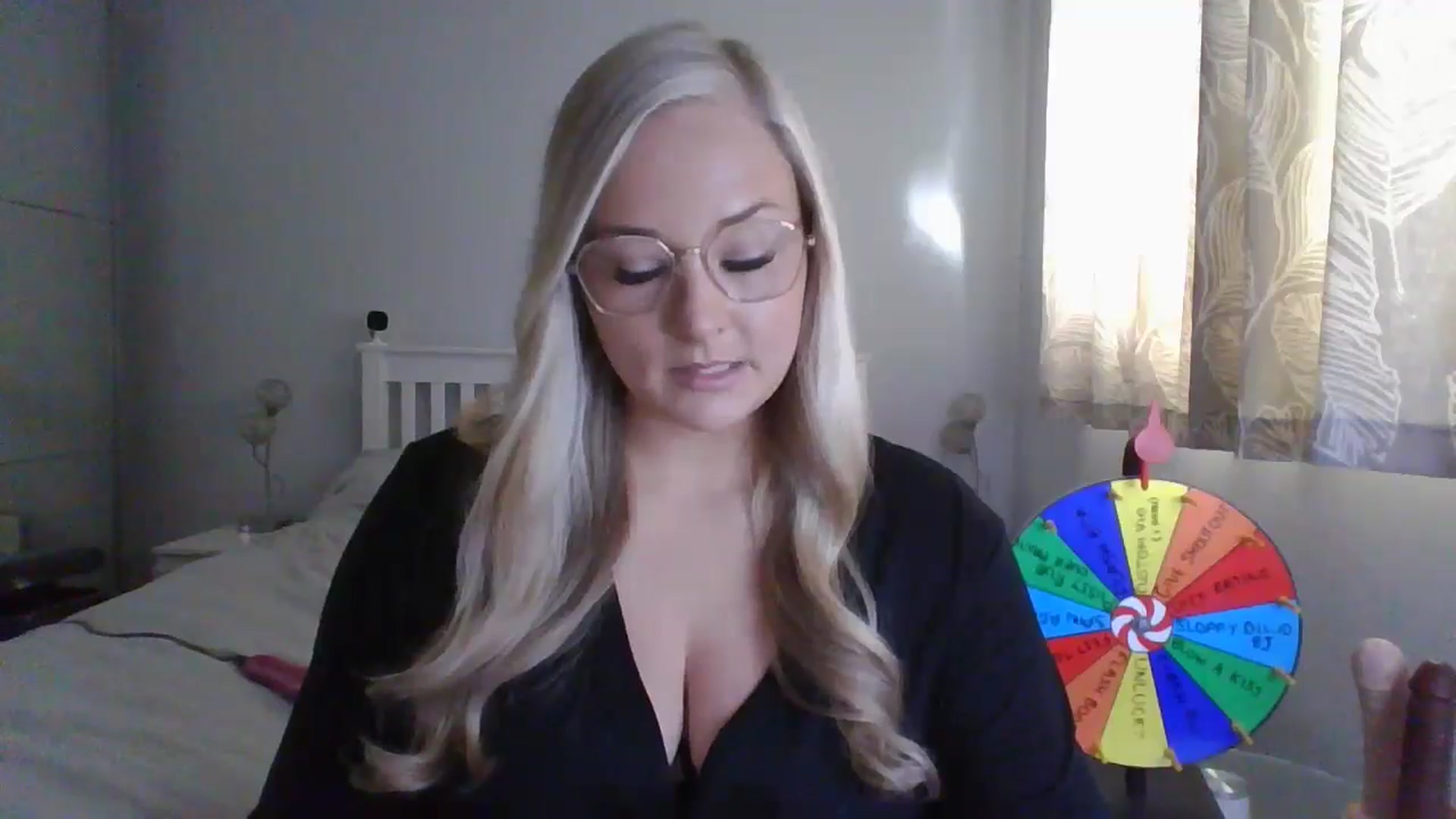 Gallery image thumbnail from AlexisBrookeX's myfreecams stream on, 11/29/2024, 13:21 image 8 of 20