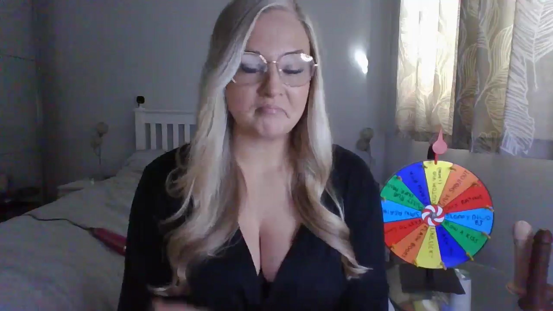 Gallery image thumbnail from AlexisBrookeX's myfreecams stream on, 11/29/2024, 13:21 image 14 of 20