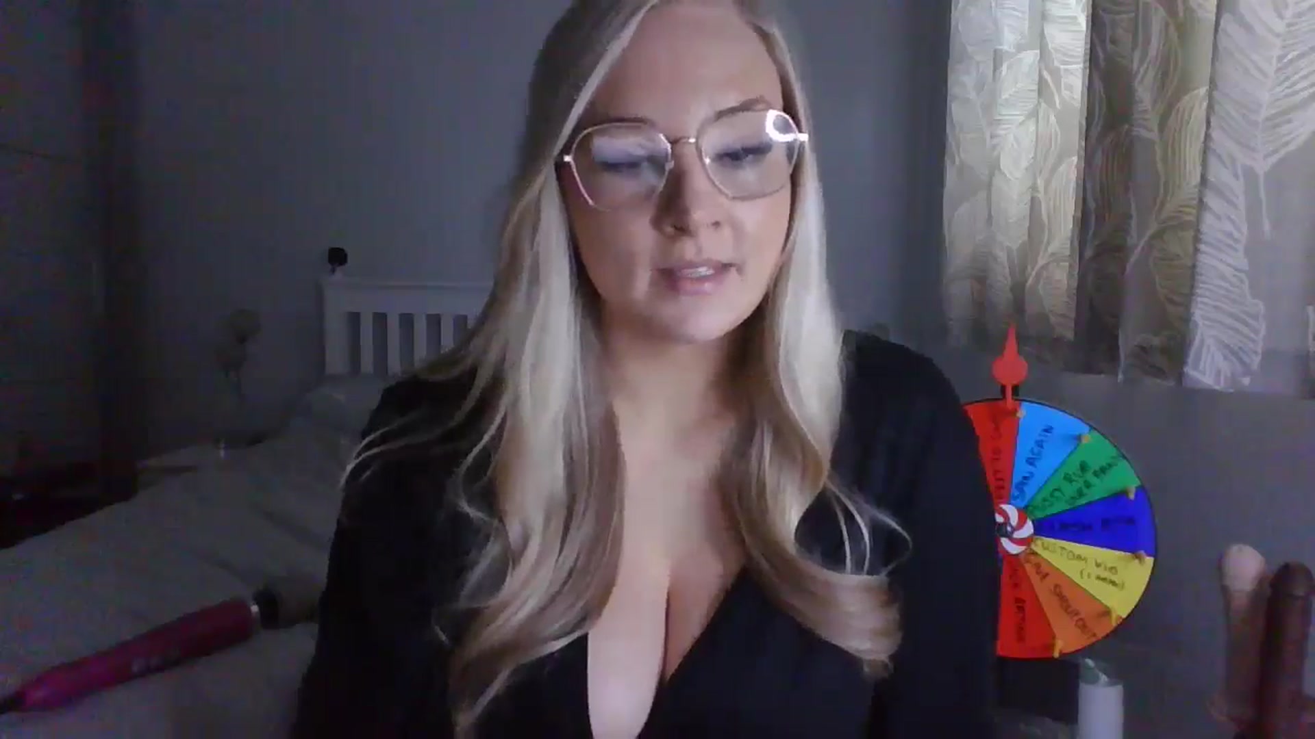 Gallery image thumbnail from AlexisBrookeX's myfreecams stream on, 11/29/2024, 13:41 image 13 of 20