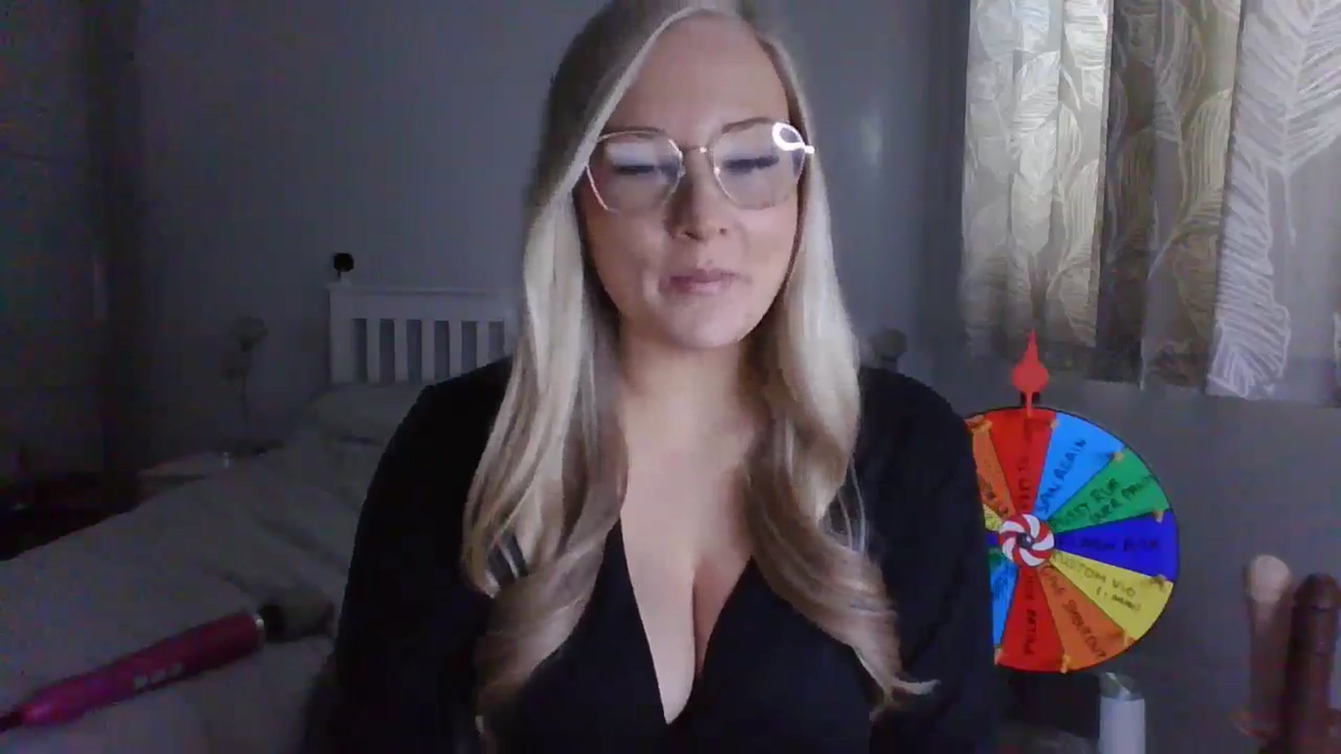Gallery image thumbnail from AlexisBrookeX's myfreecams stream on, 11/29/2024, 13:41 image 8 of 20