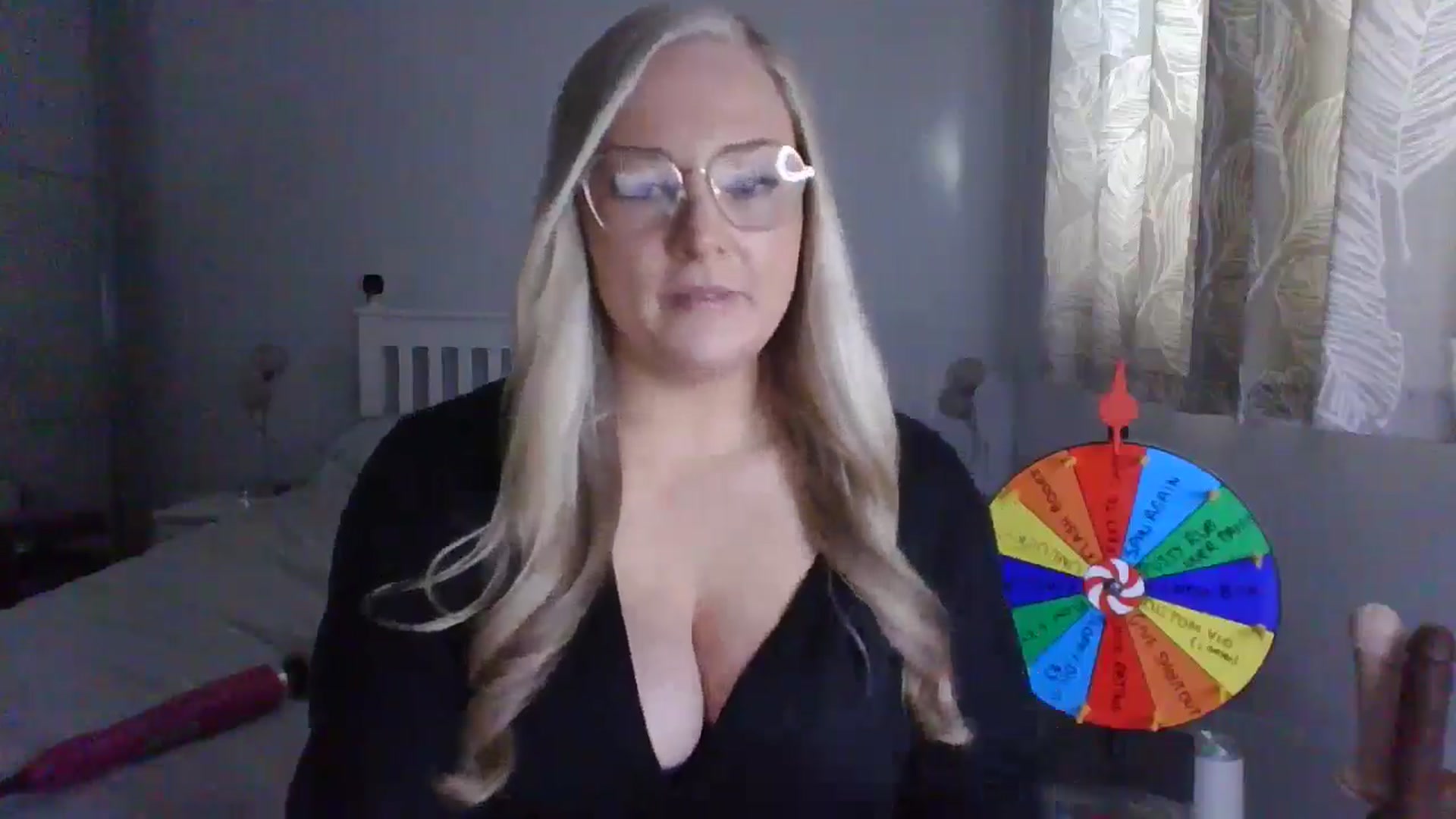 Gallery image thumbnail from AlexisBrookeX's myfreecams stream on, 11/29/2024, 13:41 image 2 of 20