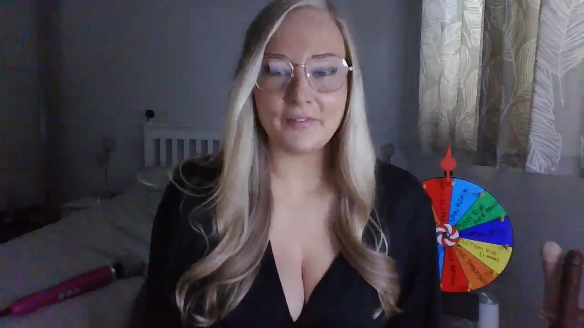 Gallery image thumbnail from AlexisBrookeX's myfreecams stream on, 11/29/2024, 13:41 image 14 of 20