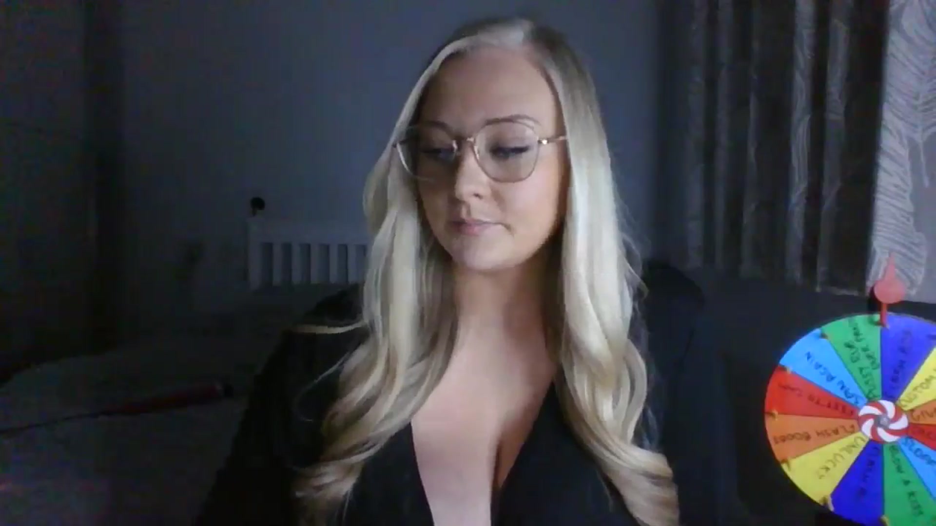 Gallery image thumbnail from AlexisBrookeX's myfreecams stream on, 11/29/2024, 21:35 image 5 of 20