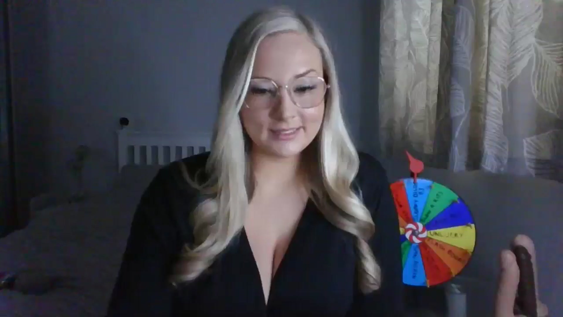 Gallery image thumbnail from AlexisBrookeX's myfreecams stream on, 12/05/2024, 12:36 image 8 of 20