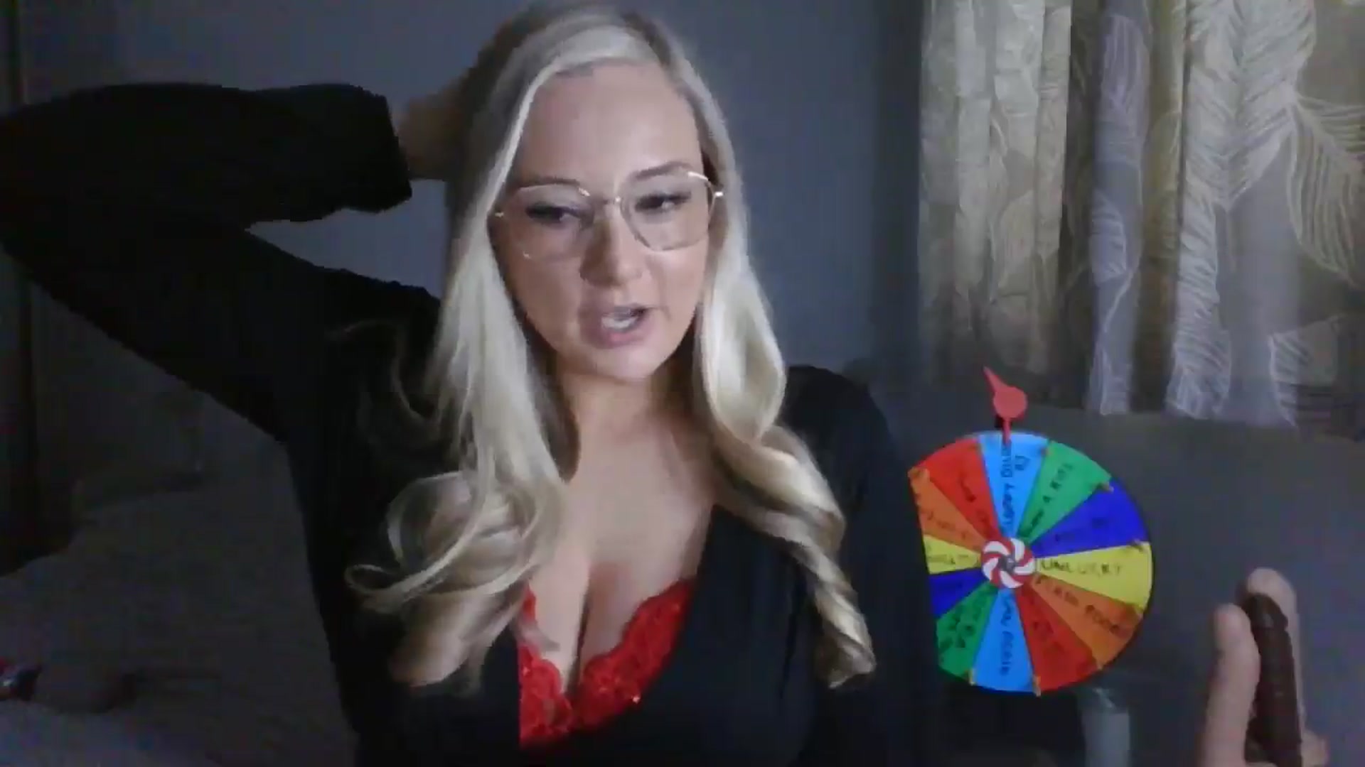 Gallery image thumbnail from AlexisBrookeX's myfreecams stream on, 12/05/2024, 12:36 image 7 of 20