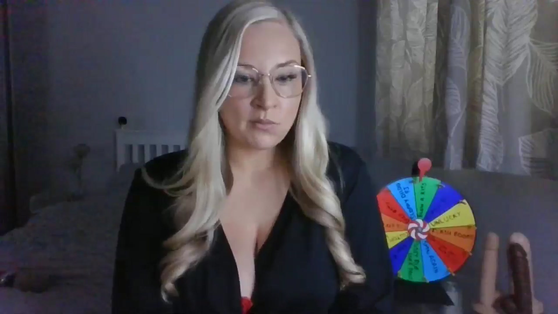 Gallery image thumbnail from AlexisBrookeX's myfreecams stream on, 12/05/2024, 12:36 image 5 of 20