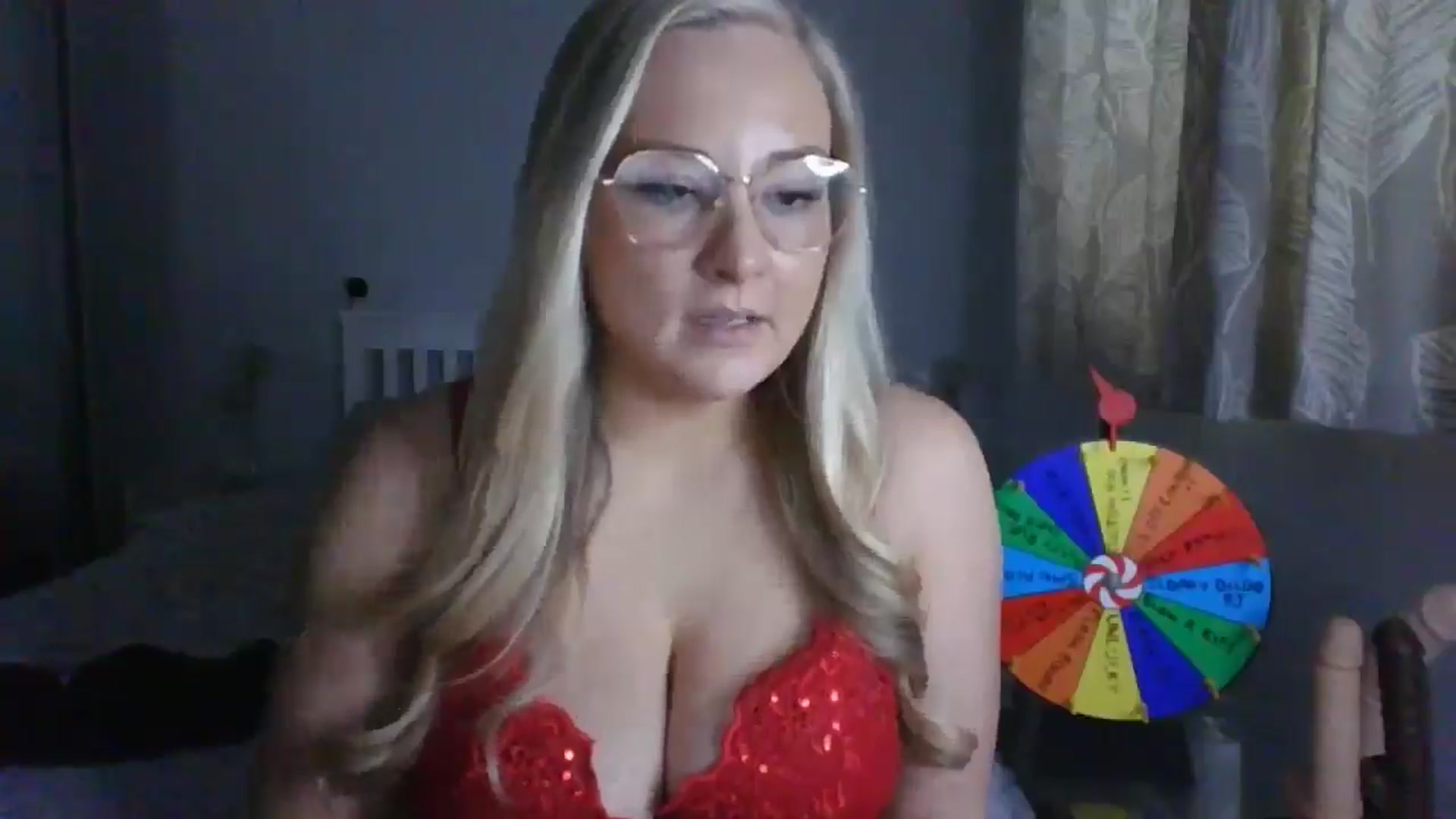 Gallery image thumbnail from AlexisBrookeX's myfreecams stream on, 12/05/2024, 13:52 image 18 of 20