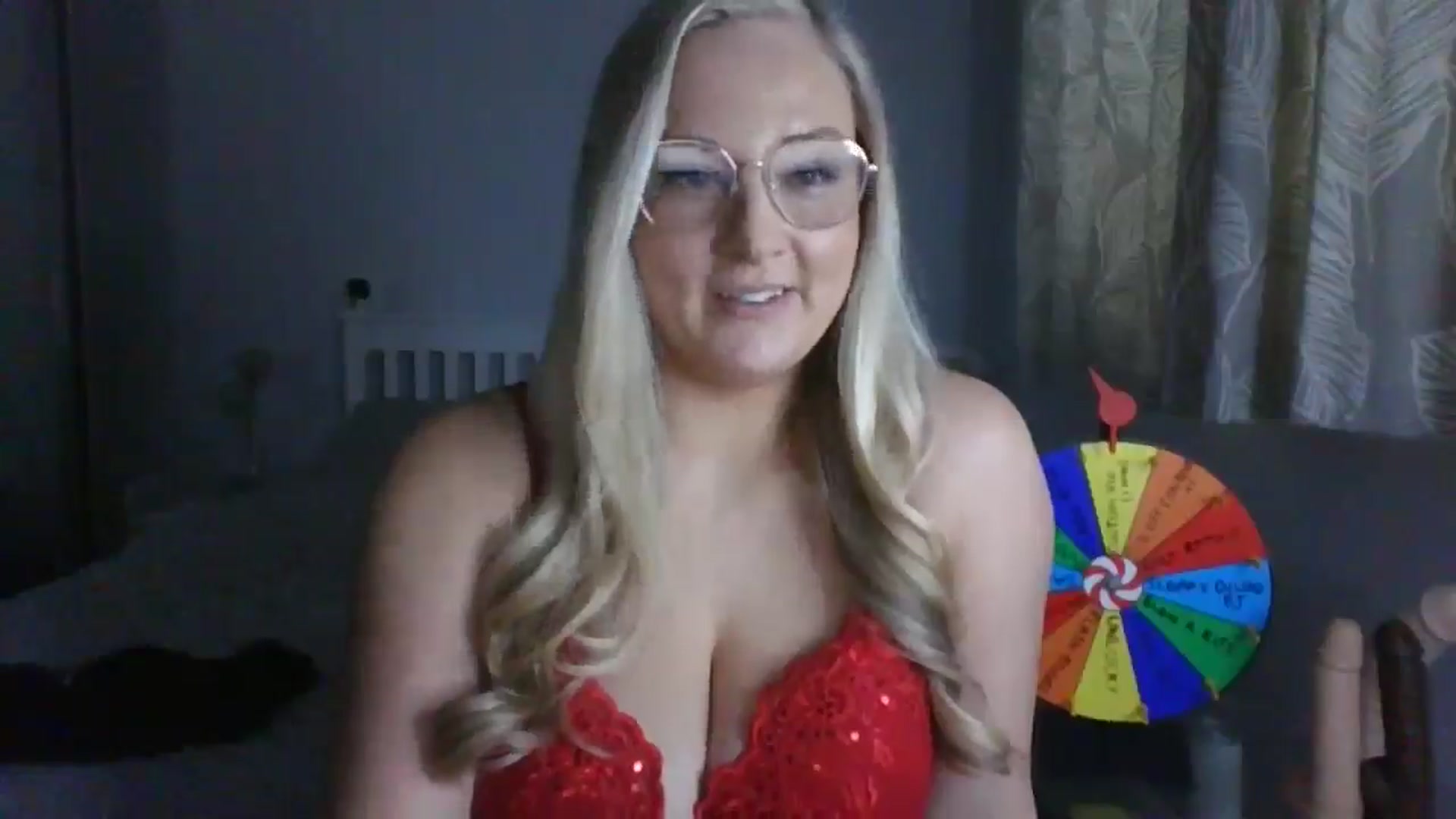 Gallery image thumbnail from AlexisBrookeX's myfreecams stream on, 12/05/2024, 13:52 image 4 of 20