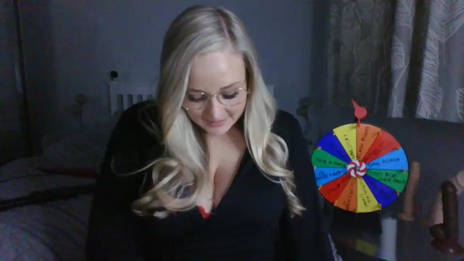 Gallery image thumbnail from AlexisBrookeX's myfreecams stream on, 12/05/2024, 15:26 image 9 of 20