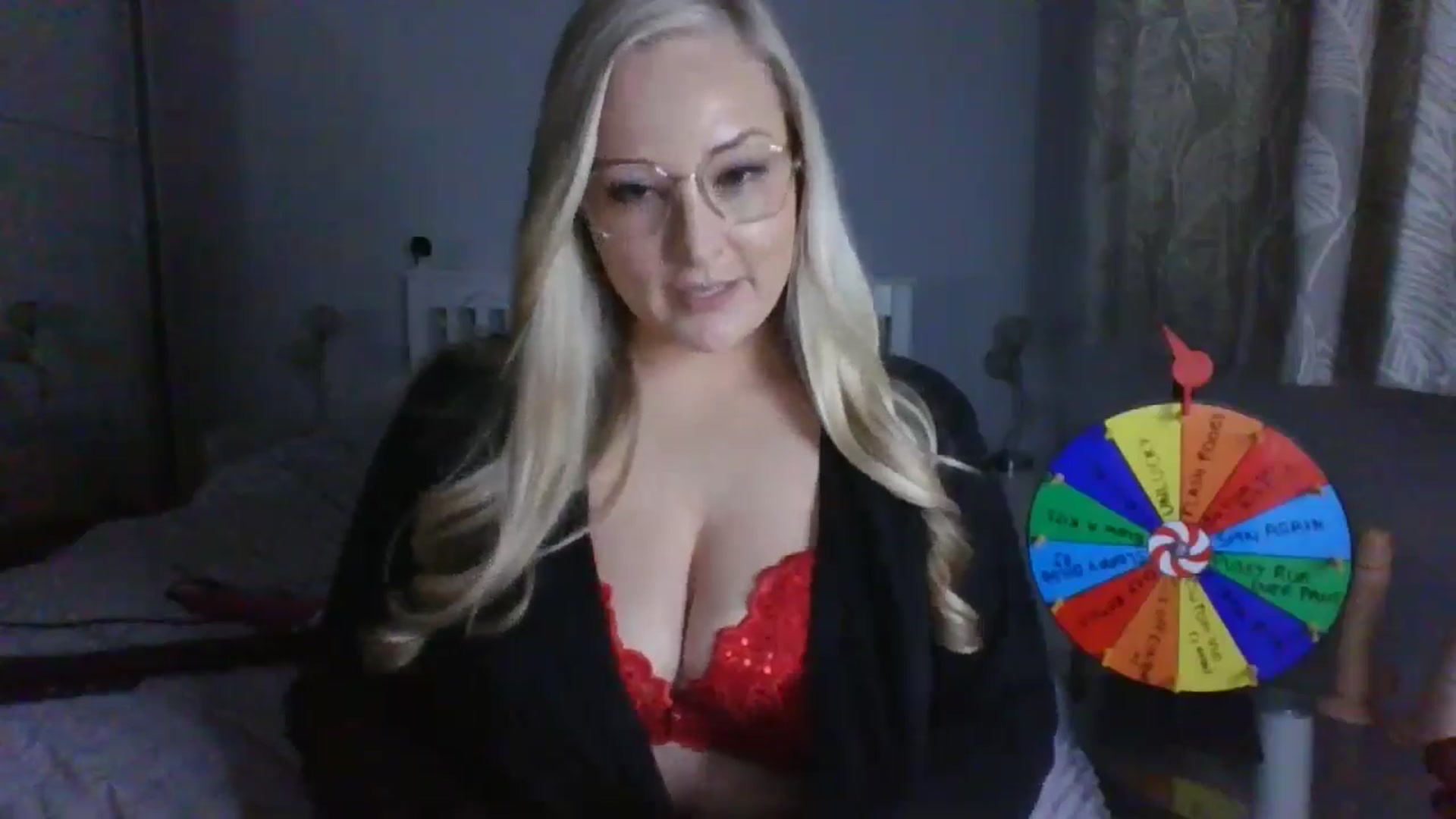 Gallery image thumbnail from AlexisBrookeX's myfreecams stream on, 12/05/2024, 15:26 image 7 of 20