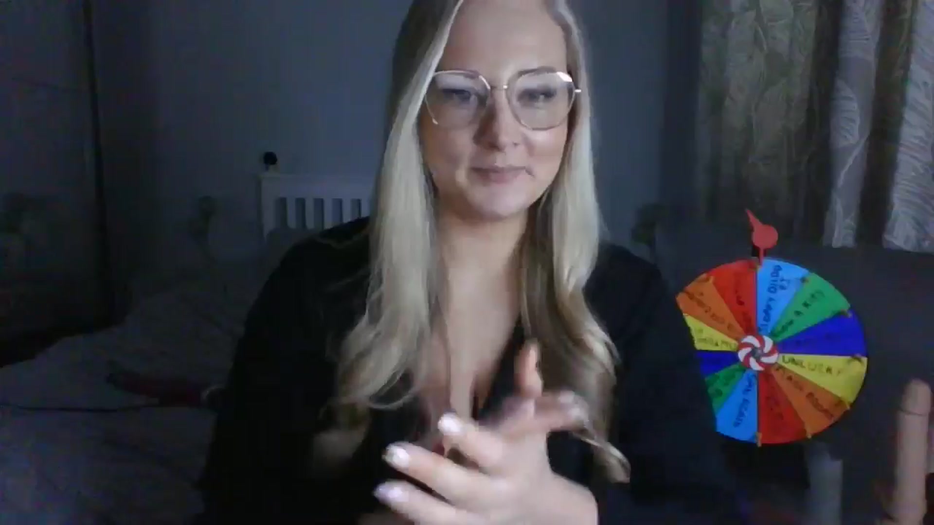 Gallery image thumbnail from AlexisBrookeX's myfreecams stream on, 12/05/2024, 15:26 image 2 of 20