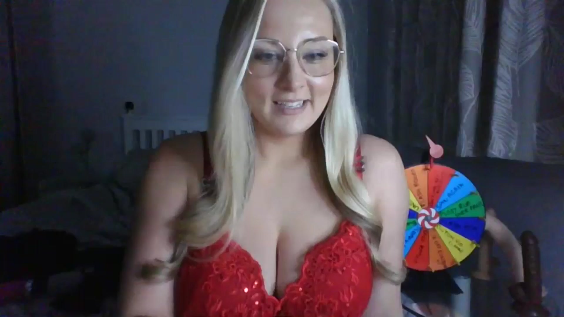 Gallery image thumbnail from AlexisBrookeX's myfreecams stream on, 12/05/2024, 16:47 image 18 of 20