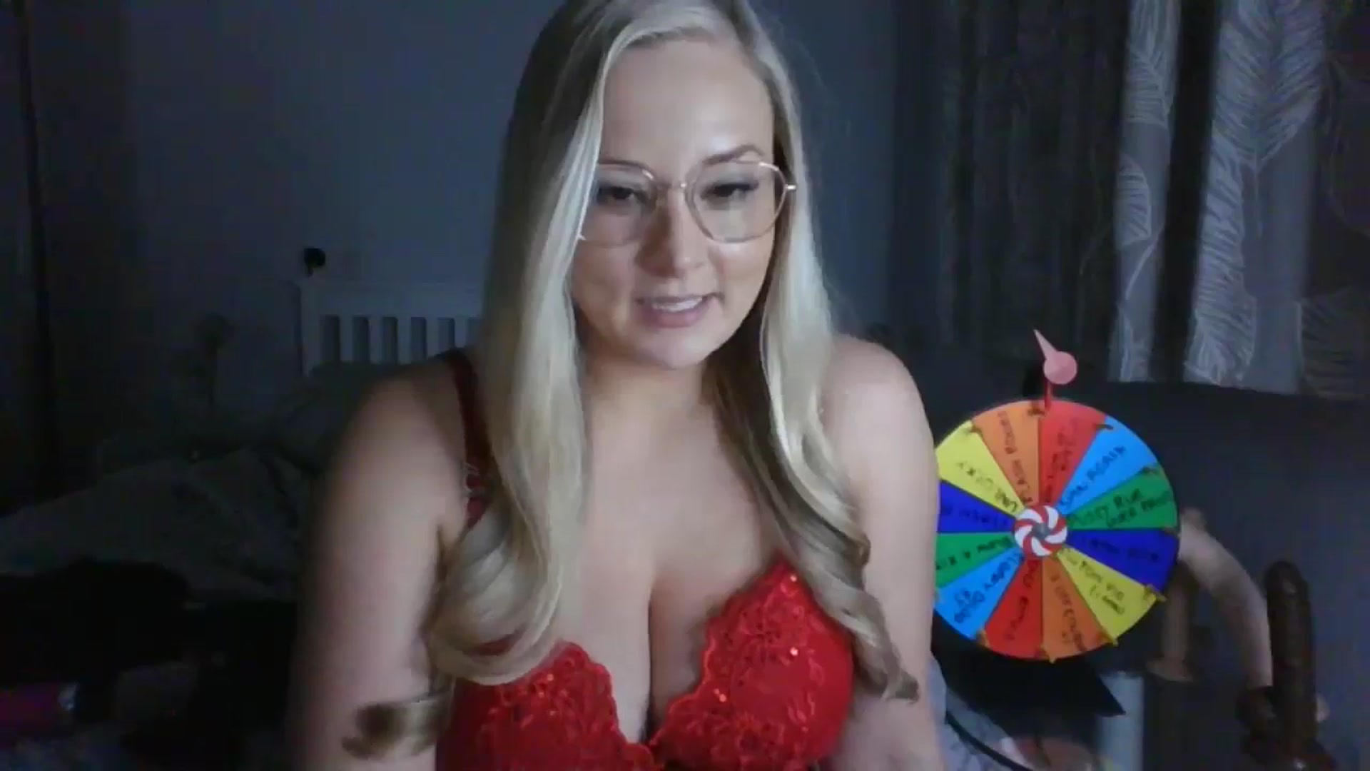 Gallery image thumbnail from AlexisBrookeX's myfreecams stream on, 12/05/2024, 17:05 image 7 of 20