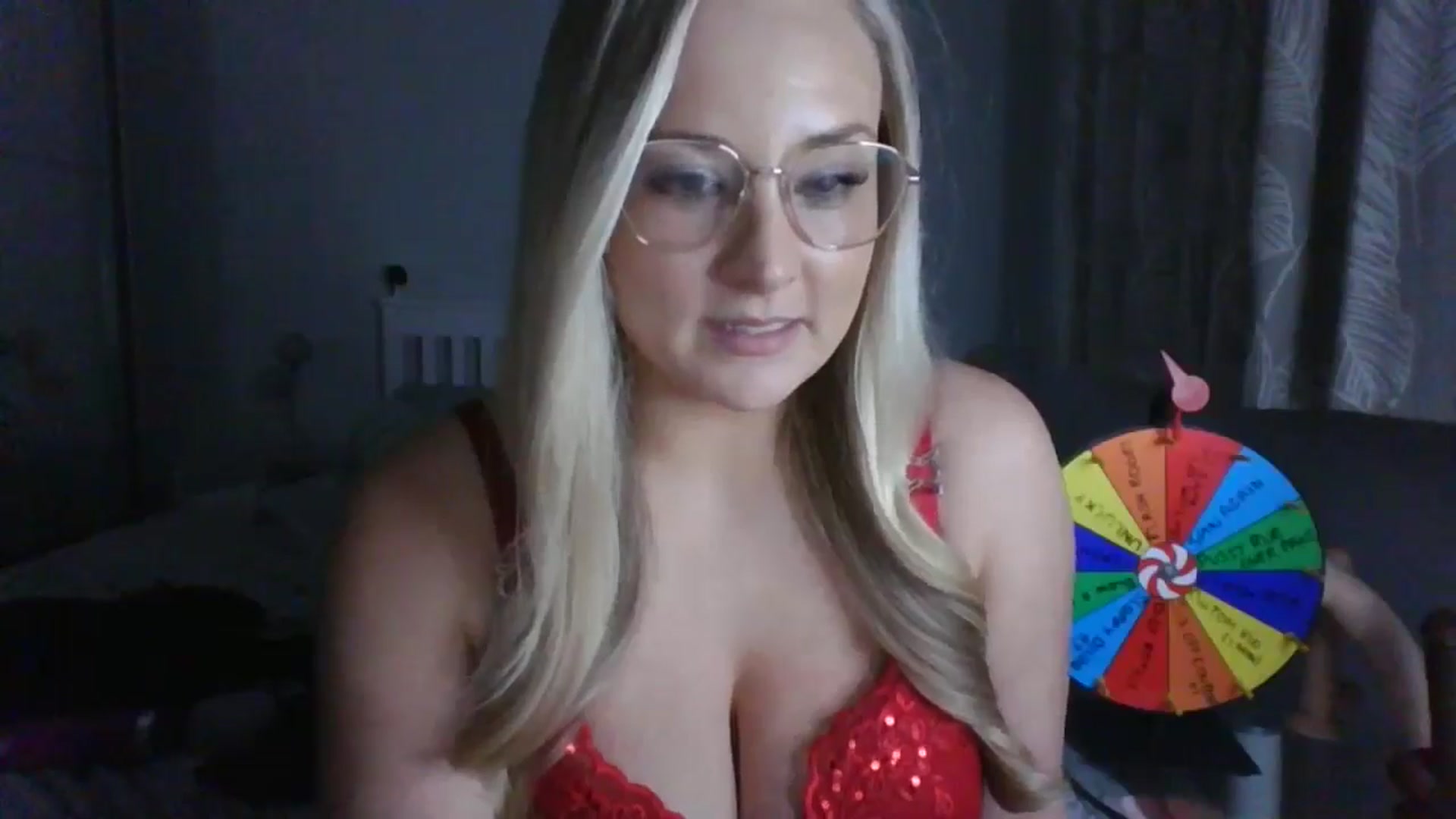 Gallery image thumbnail from AlexisBrookeX's myfreecams stream on, 12/05/2024, 17:05 image 10 of 20