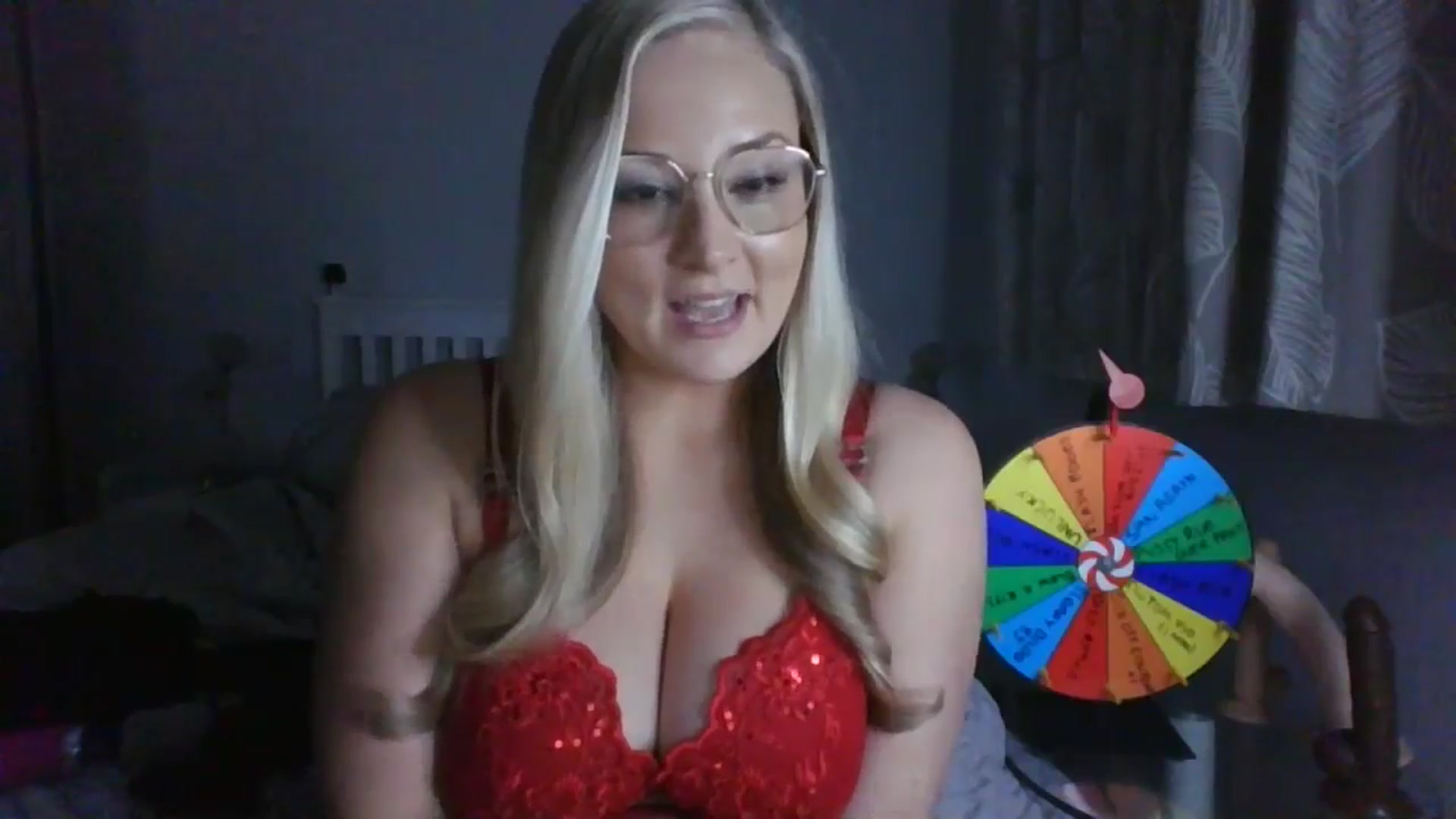 Gallery image thumbnail from AlexisBrookeX's myfreecams stream on, 12/05/2024, 17:05 image 8 of 20