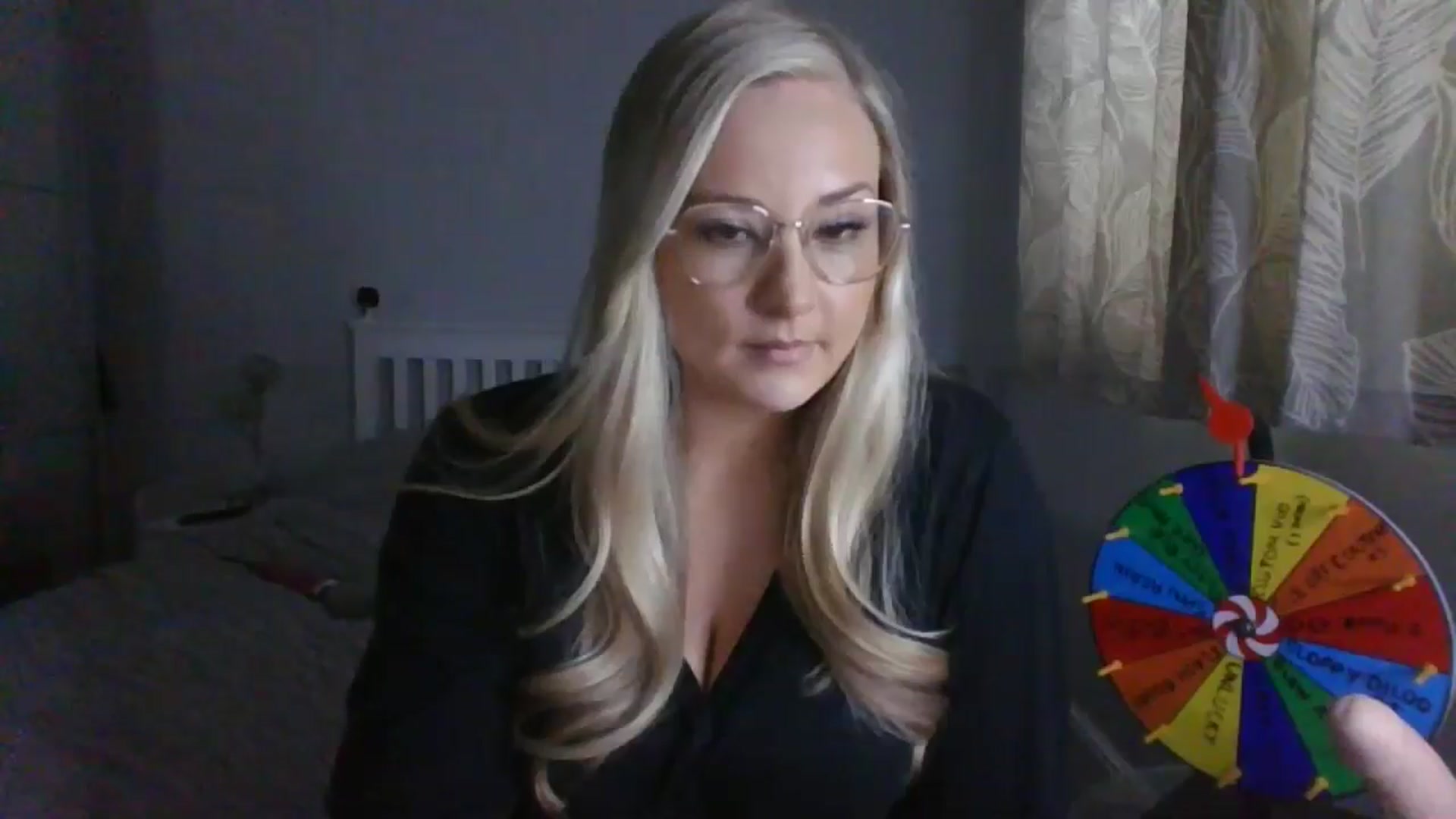 Gallery image thumbnail from AlexisBrookeX's myfreecams stream on, 12/06/2024, 14:20 image 3 of 20