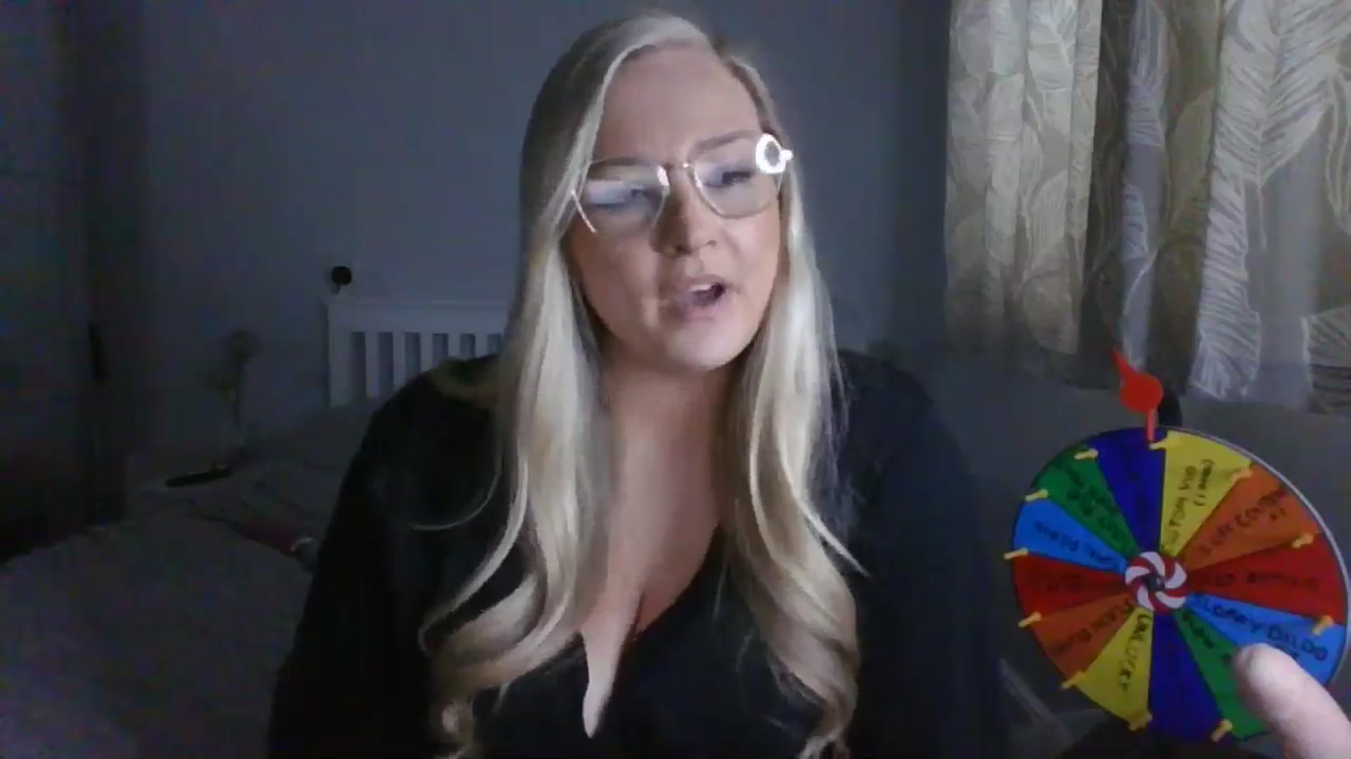 Gallery image thumbnail from AlexisBrookeX's myfreecams stream on, 12/06/2024, 14:20 image 5 of 20