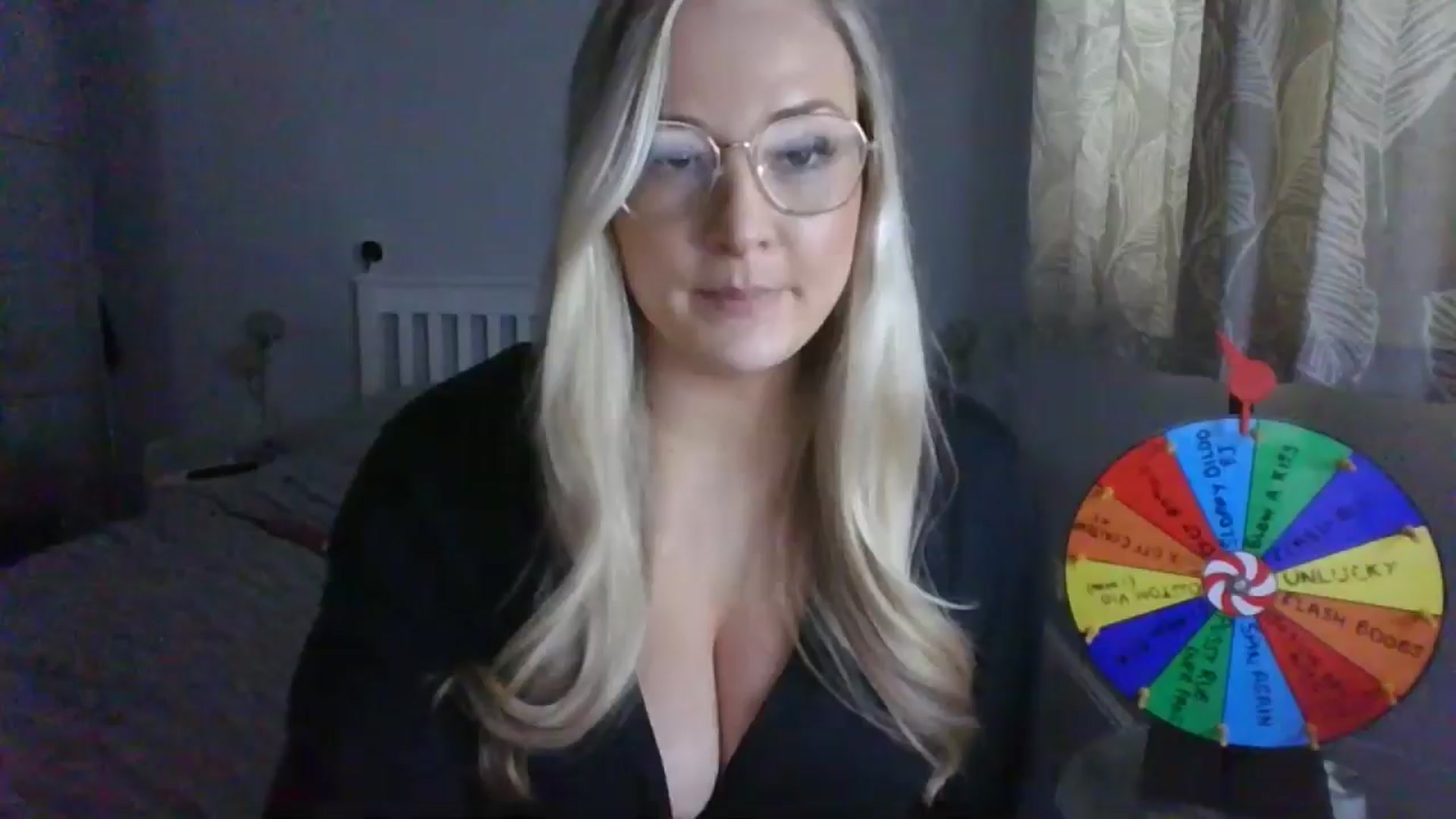 Gallery image thumbnail from AlexisBrookeX's myfreecams stream on, 12/06/2024, 14:20 image 20 of 20