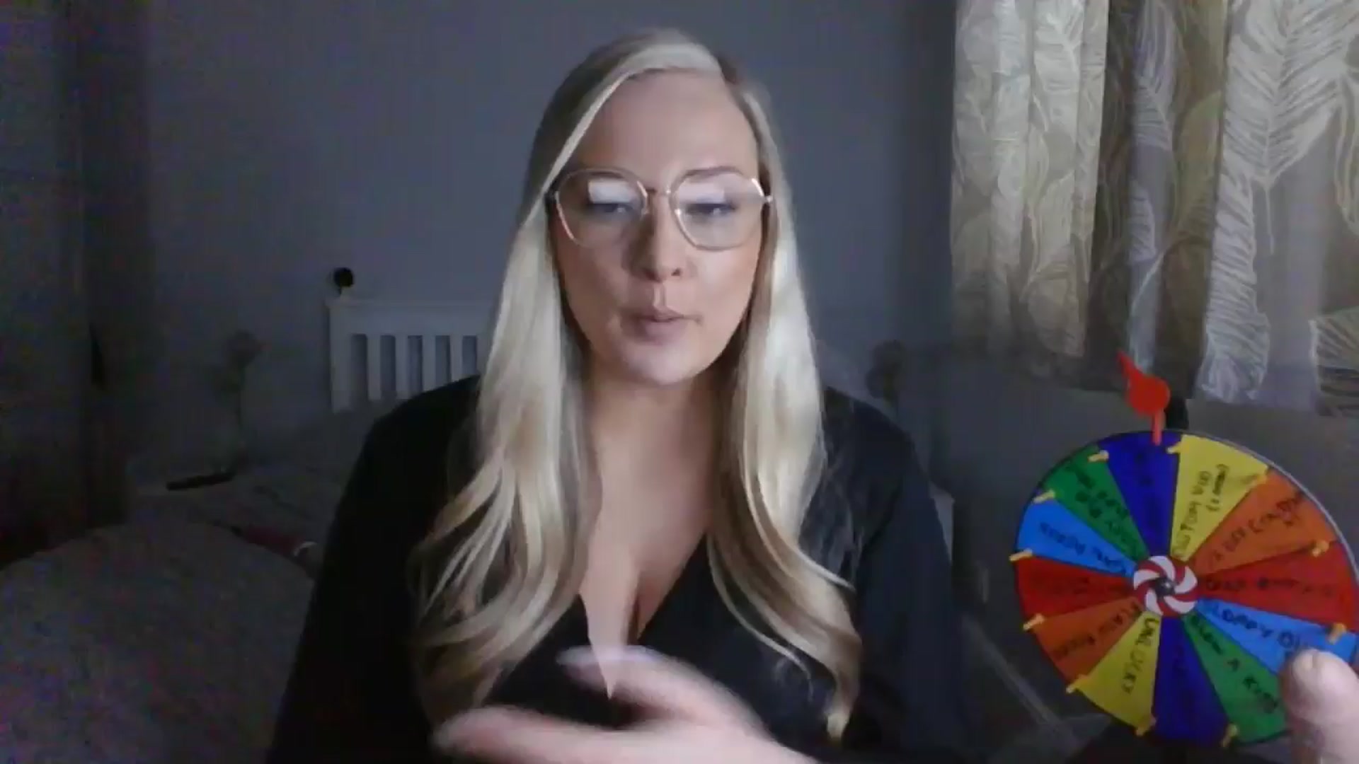 Gallery image thumbnail from AlexisBrookeX's myfreecams stream on, 12/06/2024, 14:20 image 12 of 20