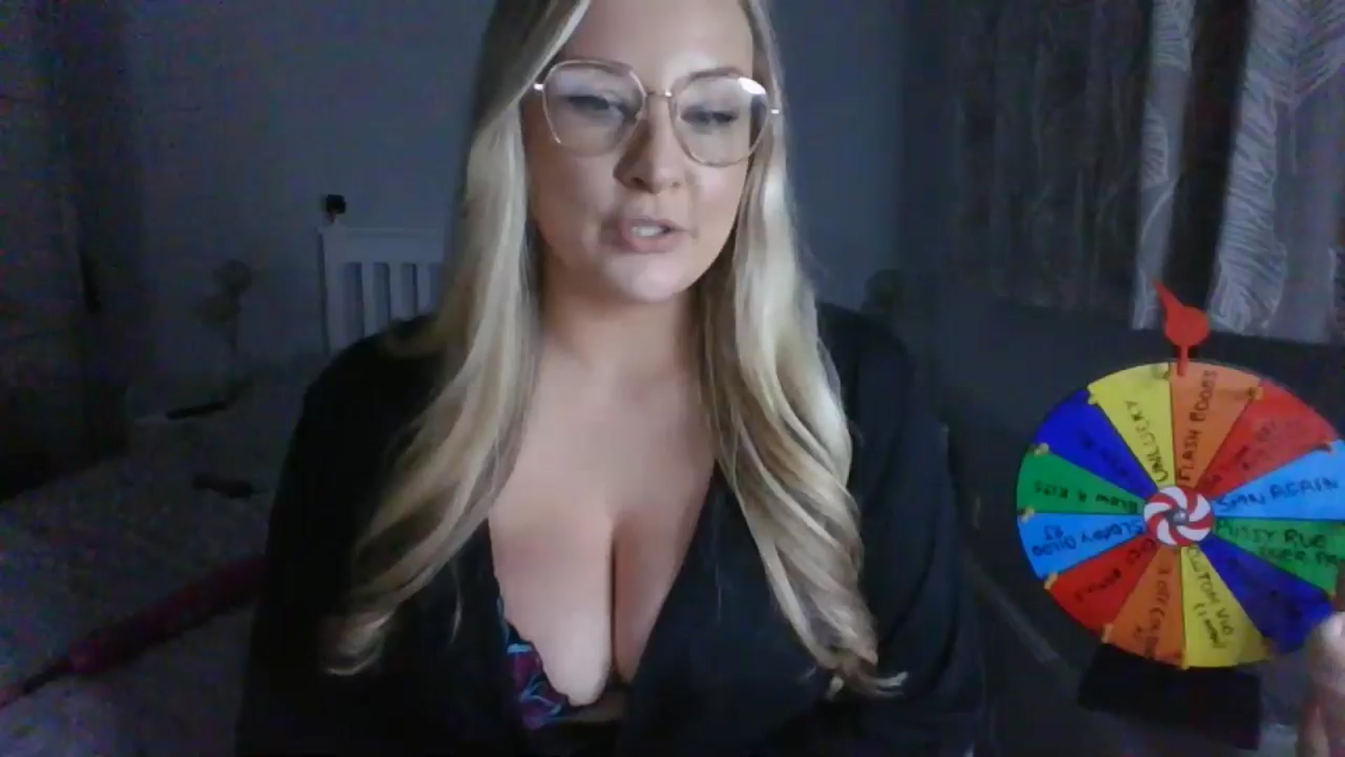 Gallery image thumbnail from AlexisBrookeX's myfreecams stream on, 12/06/2024, 21:19 image 9 of 20
