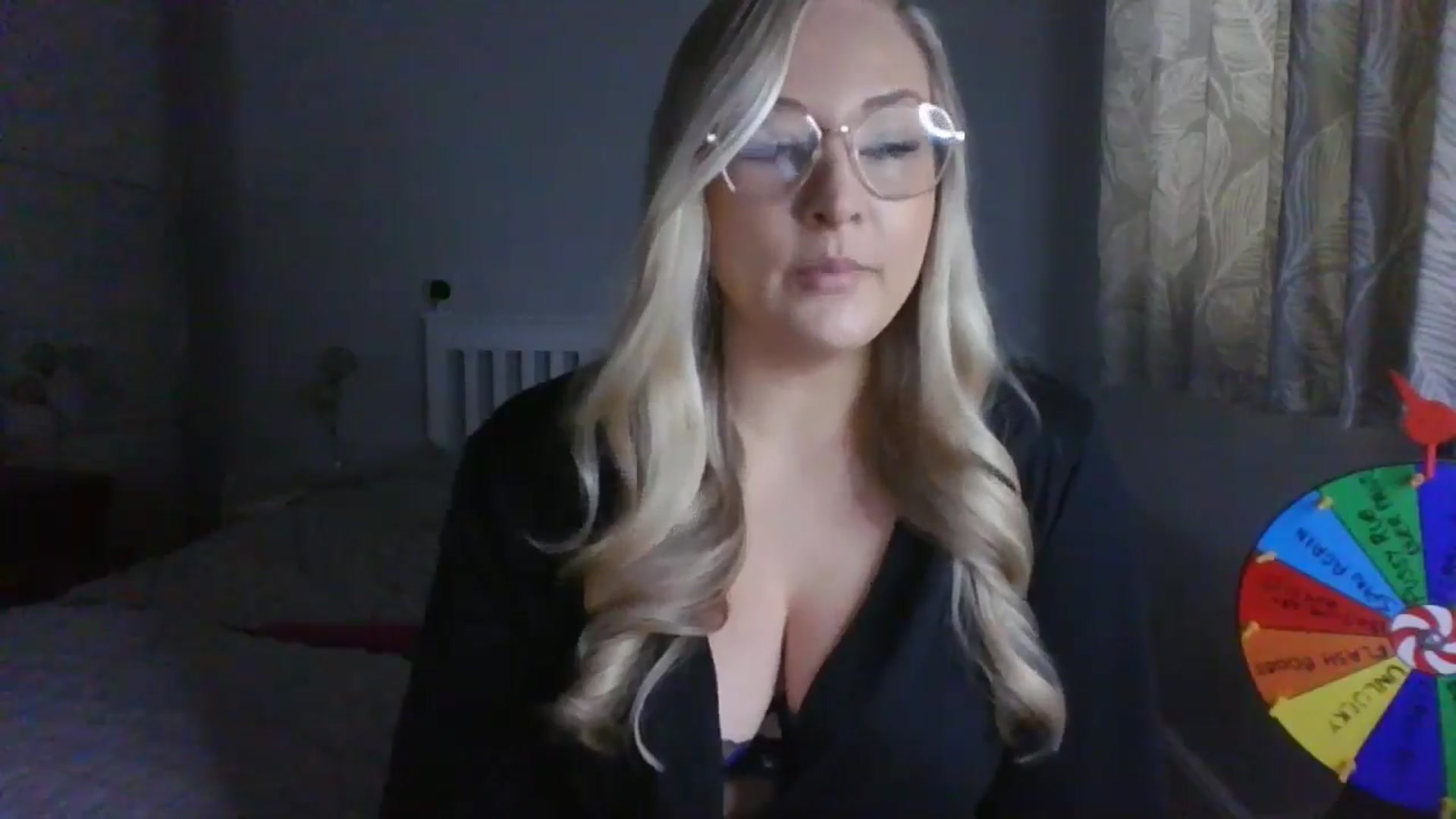 Gallery image thumbnail from AlexisBrookeX's myfreecams stream on, 12/07/2024, 12:25 image 2 of 20