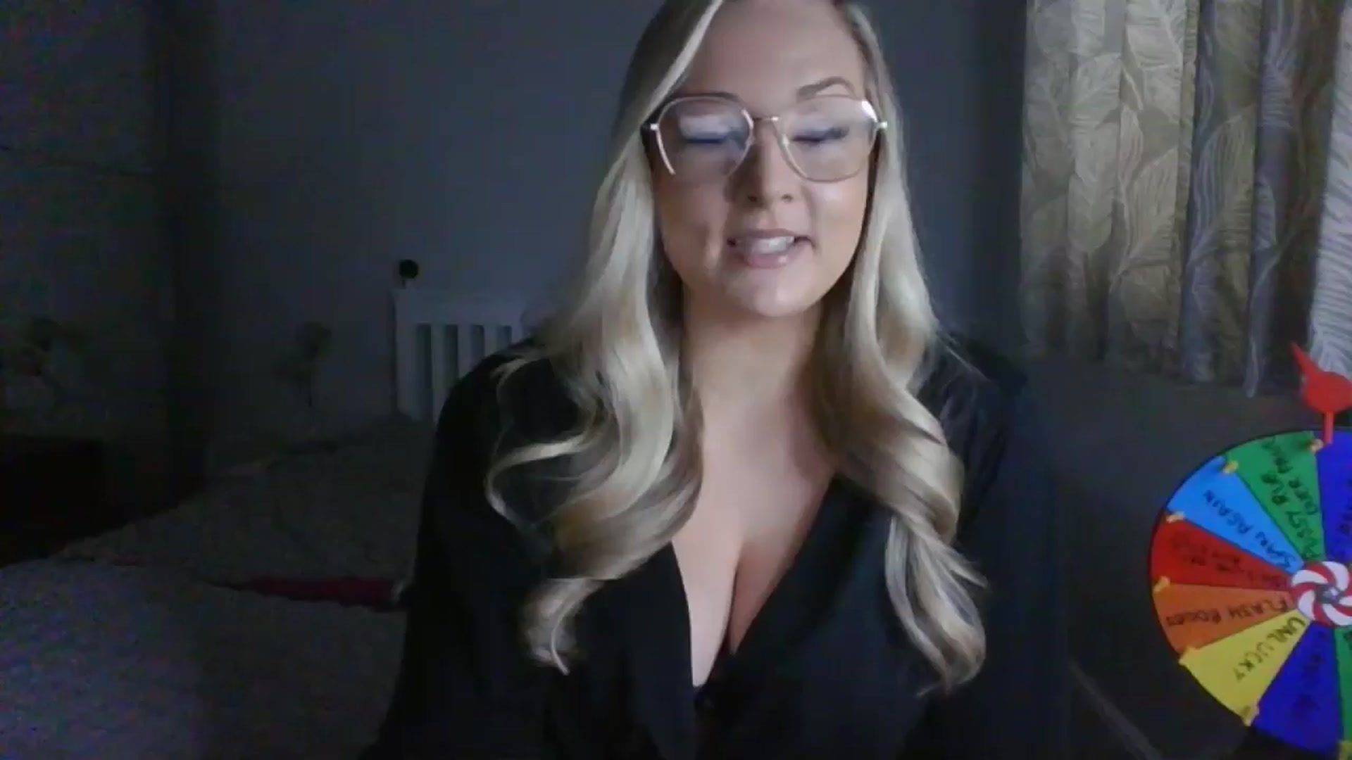 Gallery image thumbnail from AlexisBrookeX's myfreecams stream on, 12/07/2024, 12:25 image 1 of 20