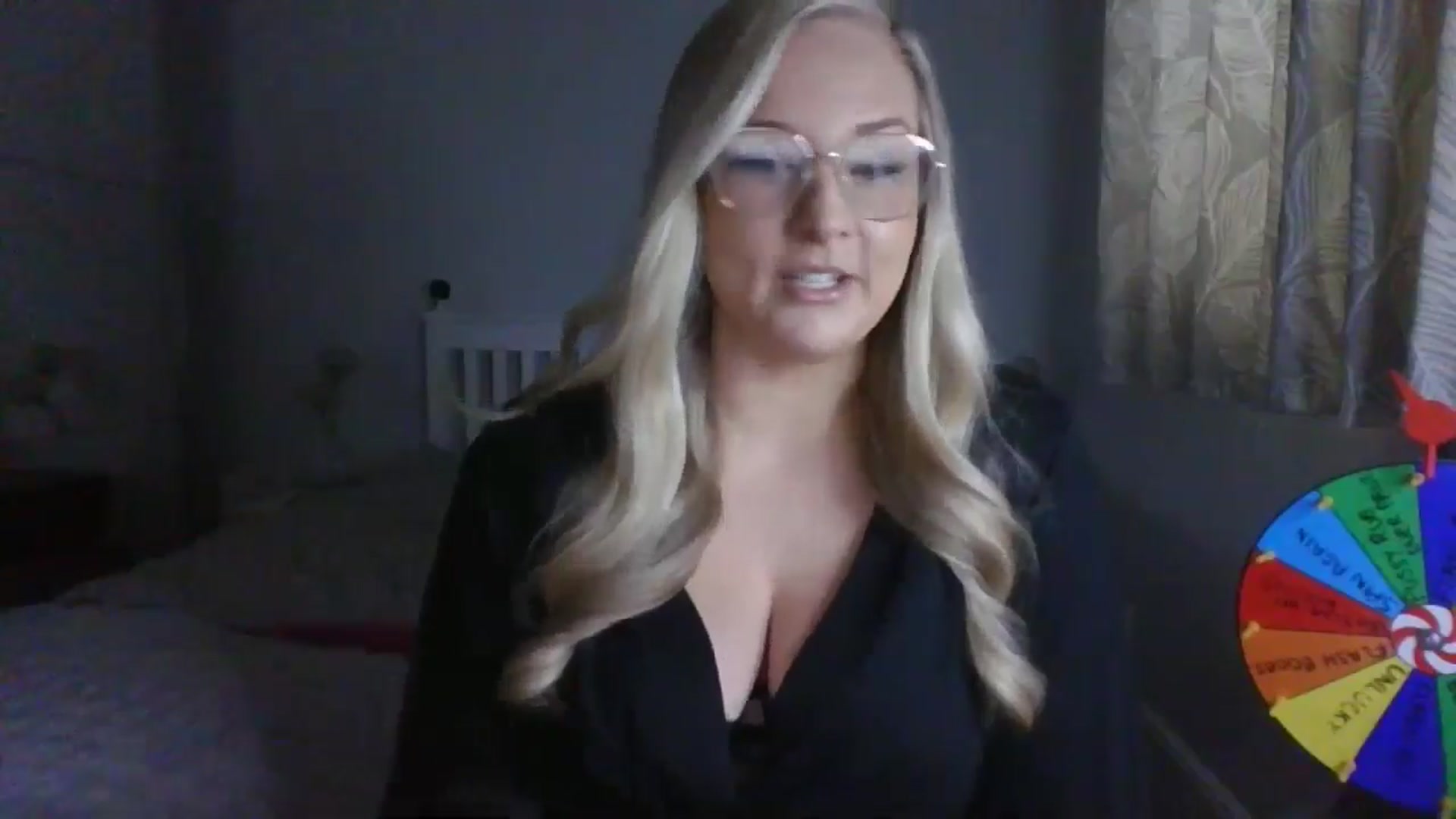 Gallery image thumbnail from AlexisBrookeX's myfreecams stream on, 12/07/2024, 12:25 image 4 of 20