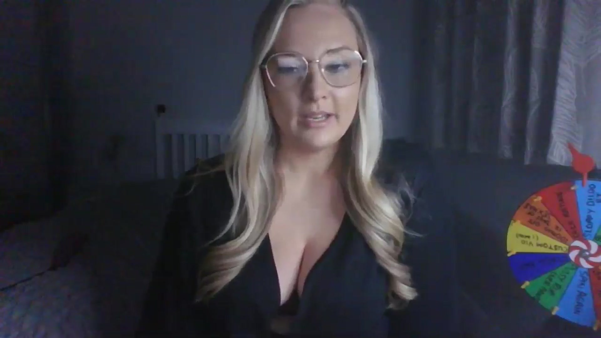 Gallery image thumbnail from AlexisBrookeX's myfreecams stream on, 12/07/2024, 19:47 image 18 of 20