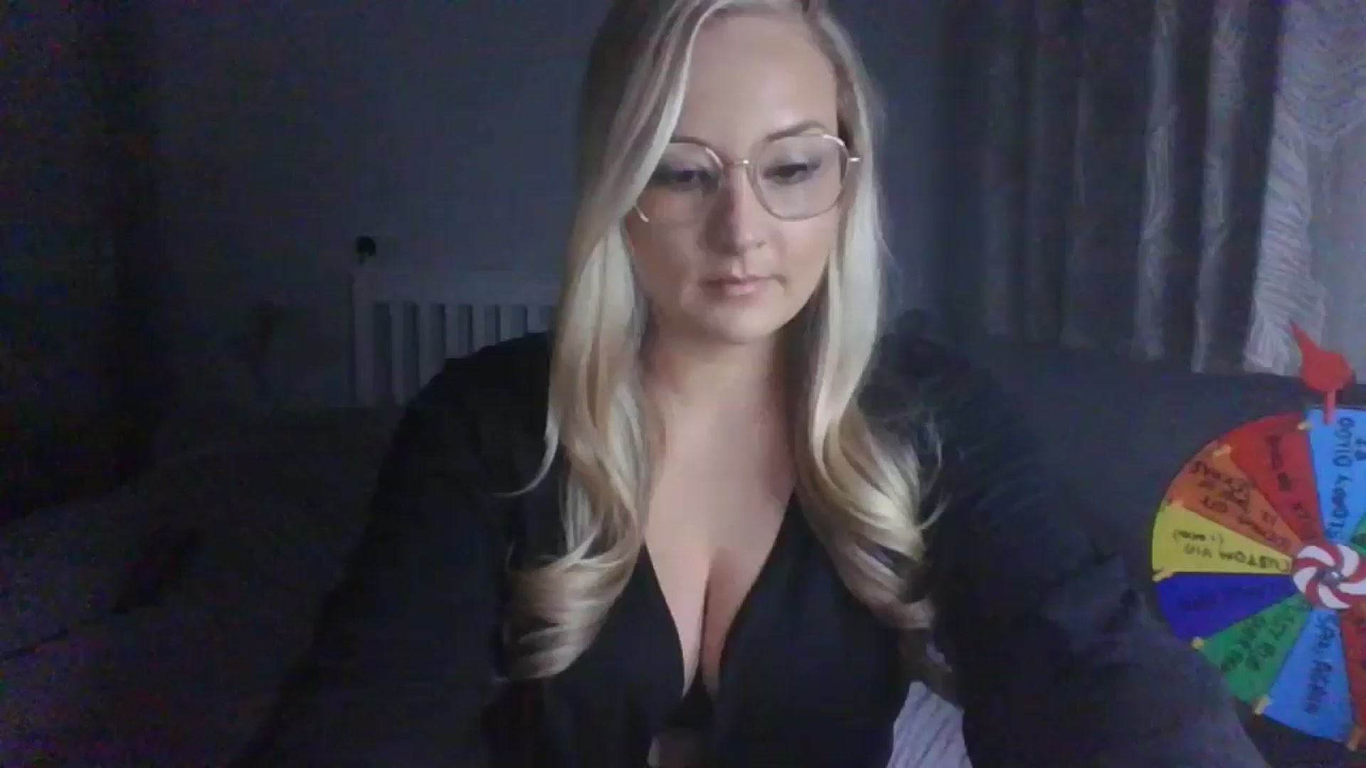 Gallery image thumbnail from AlexisBrookeX's myfreecams stream on, 12/07/2024, 19:47 image 17 of 20