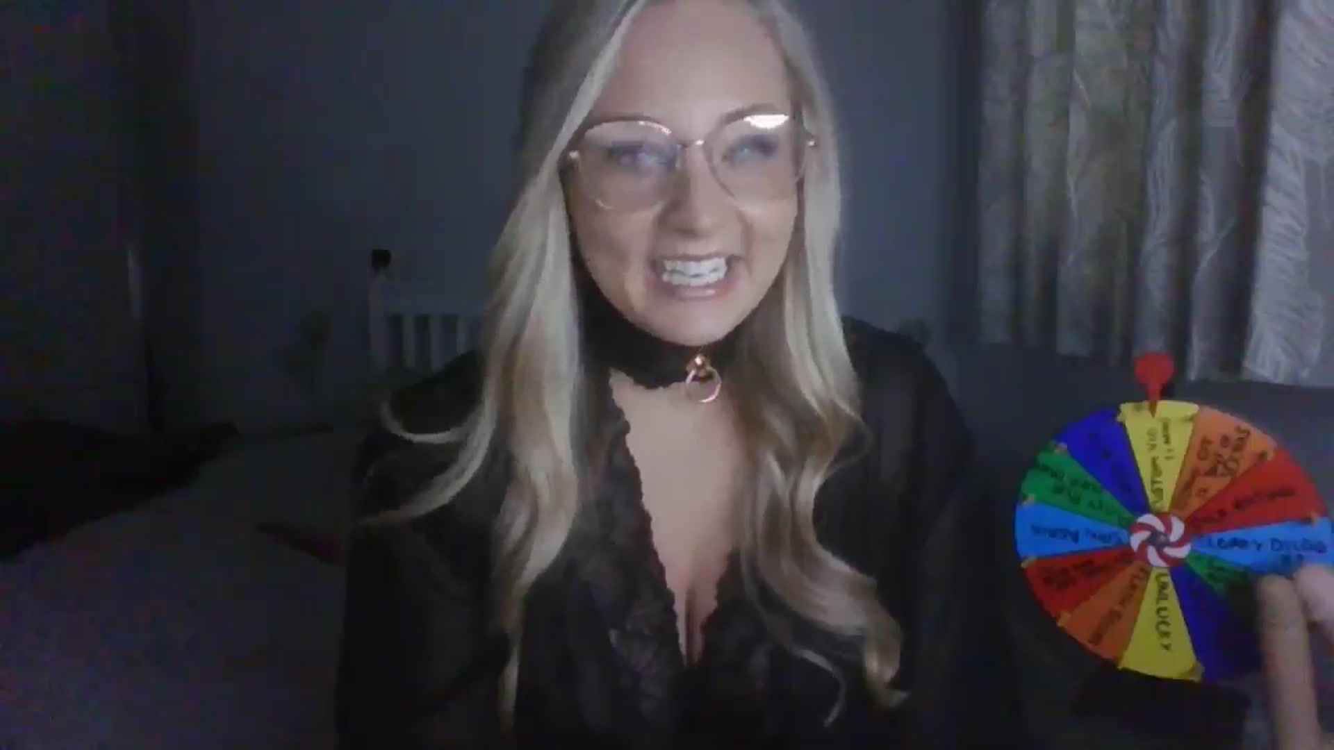 Gallery image thumbnail from AlexisBrookeX's myfreecams stream on, 12/11/2024, 13:38 image 4 of 20