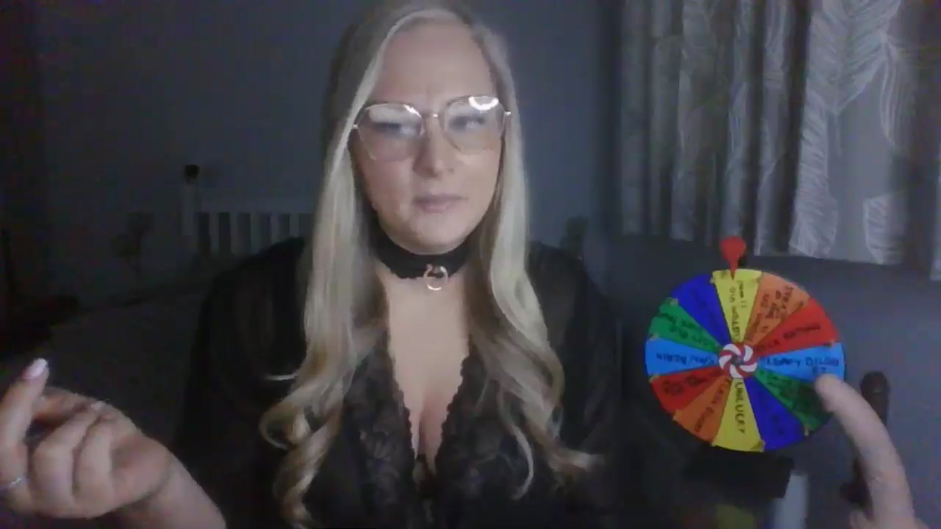 Gallery image thumbnail from AlexisBrookeX's myfreecams stream on, 12/11/2024, 14:19 image 13 of 20
