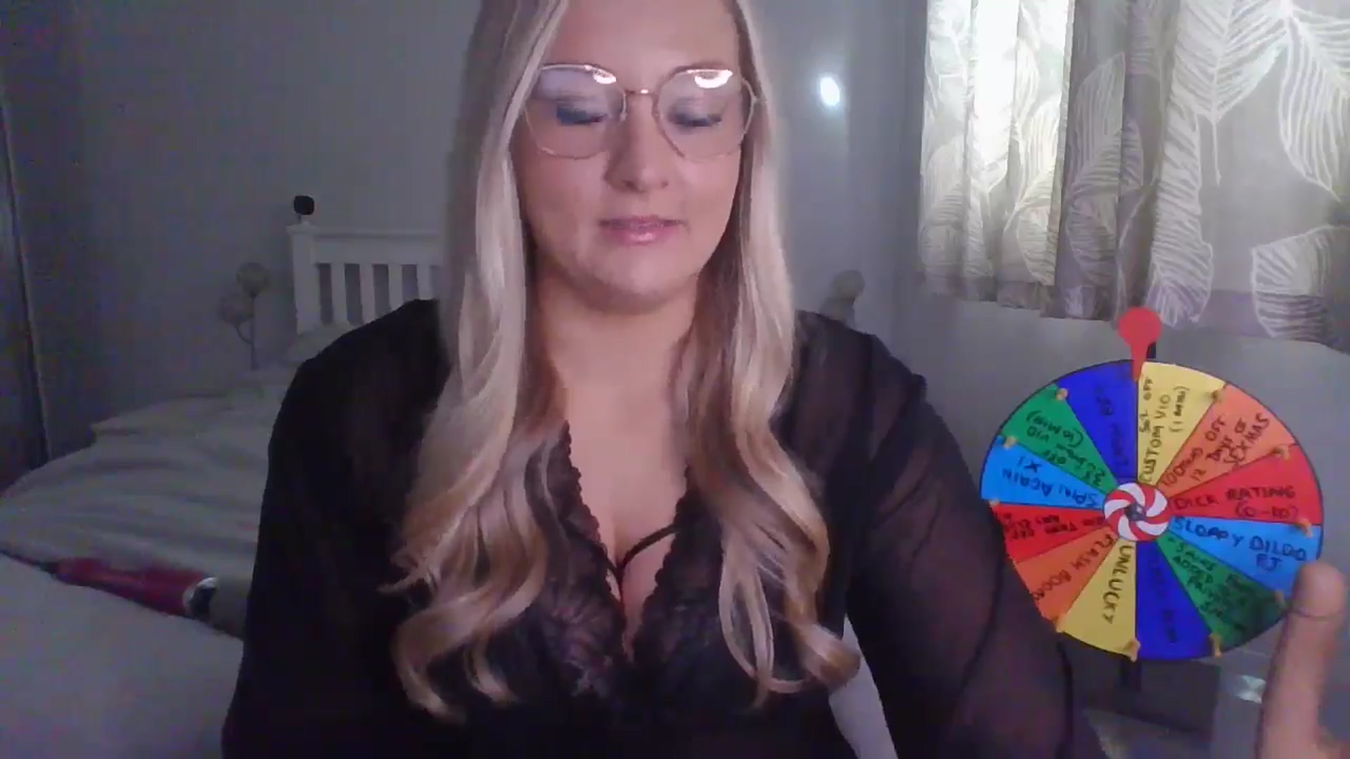 Gallery image thumbnail from AlexisBrookeX's myfreecams stream on, 12/18/2024, 12:55 image 12 of 20
