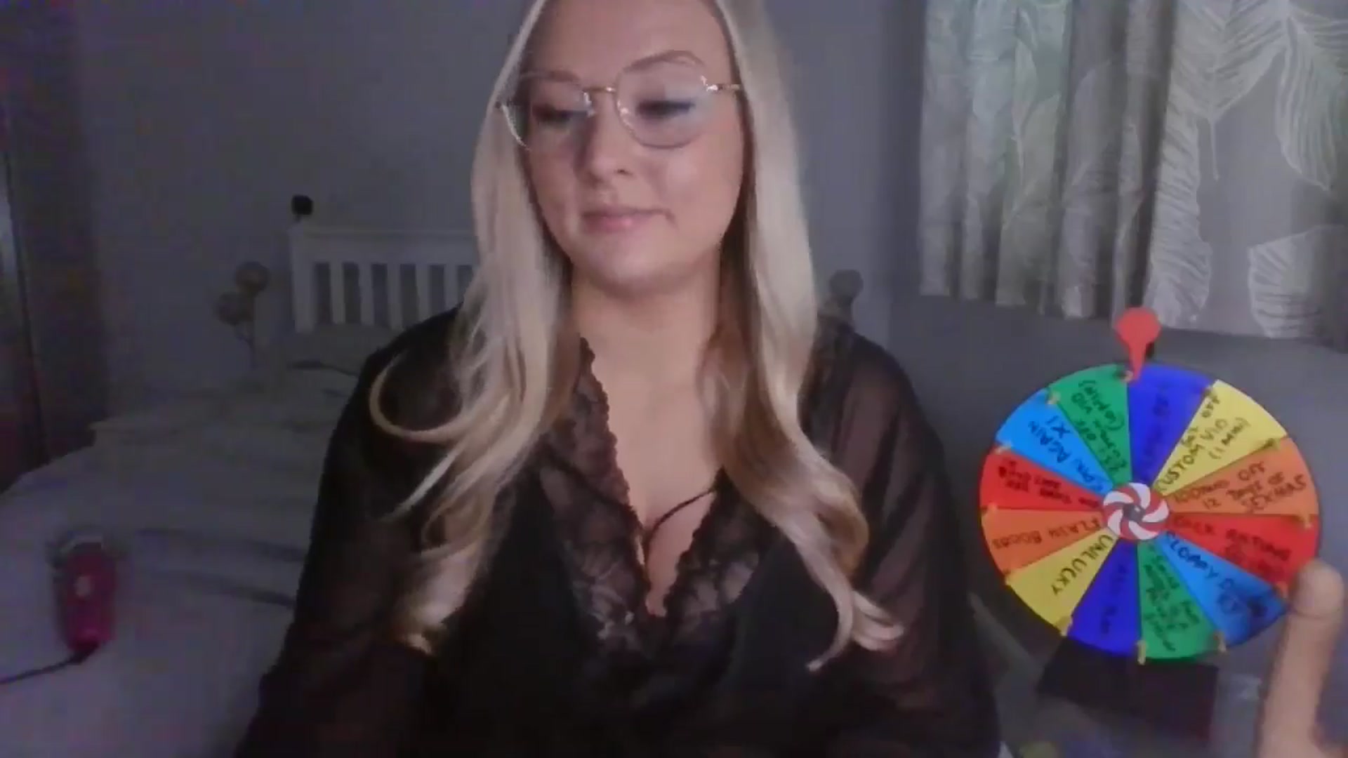 Gallery image thumbnail from AlexisBrookeX's myfreecams stream on, 12/18/2024, 12:55 image 7 of 20