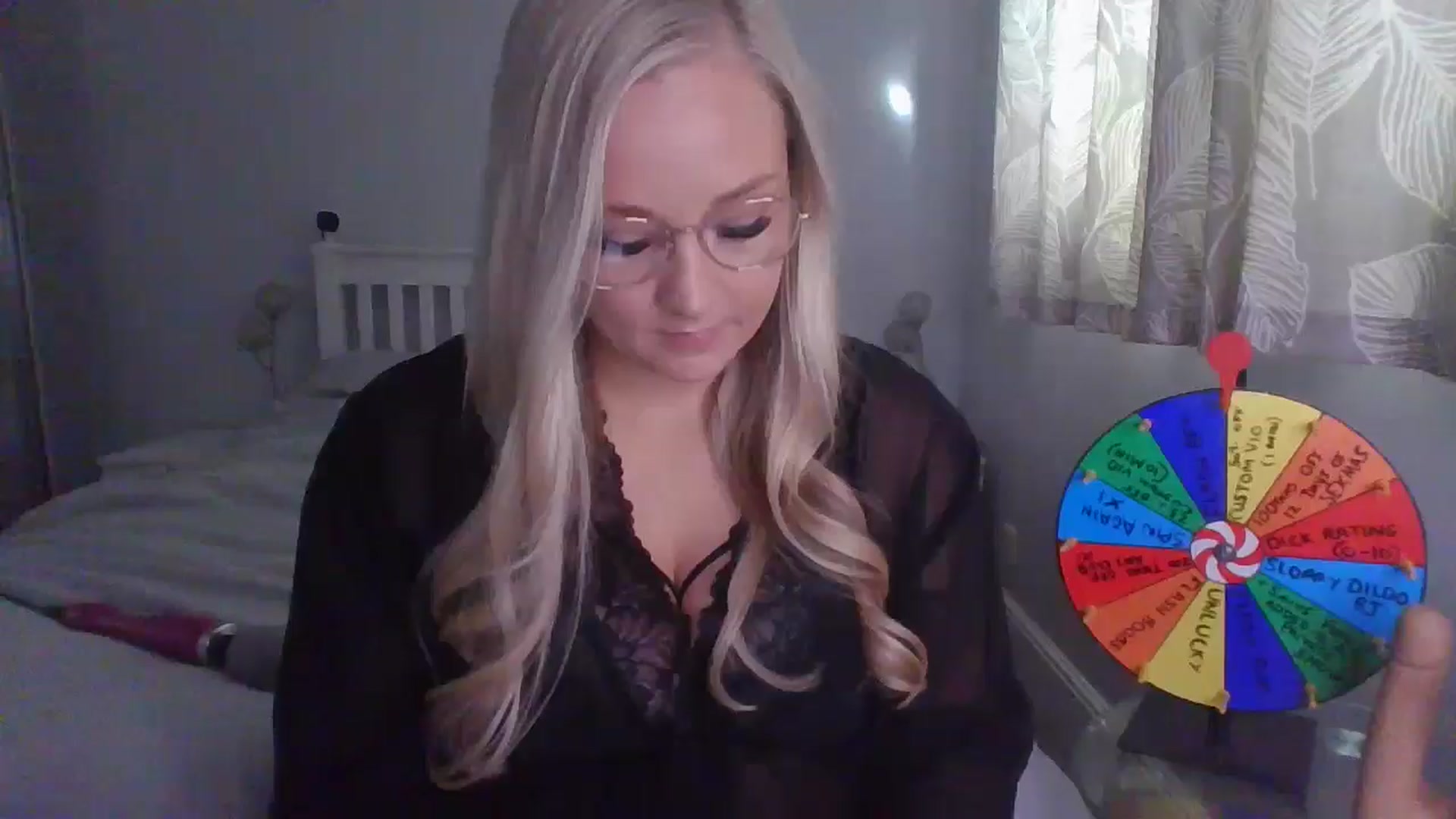 Gallery image thumbnail from AlexisBrookeX's myfreecams stream on, 12/18/2024, 12:55 image 15 of 20