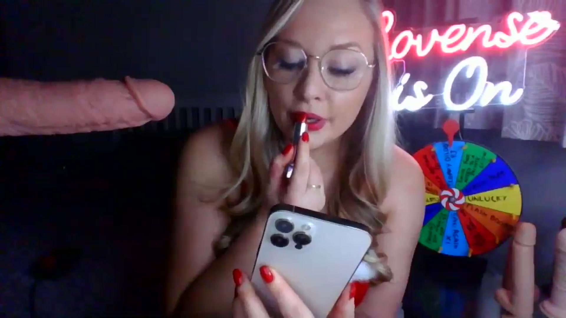 Gallery image thumbnail from AlexisBrookeX's myfreecams stream on, 12/20/2024, 21:22 image 7 of 20