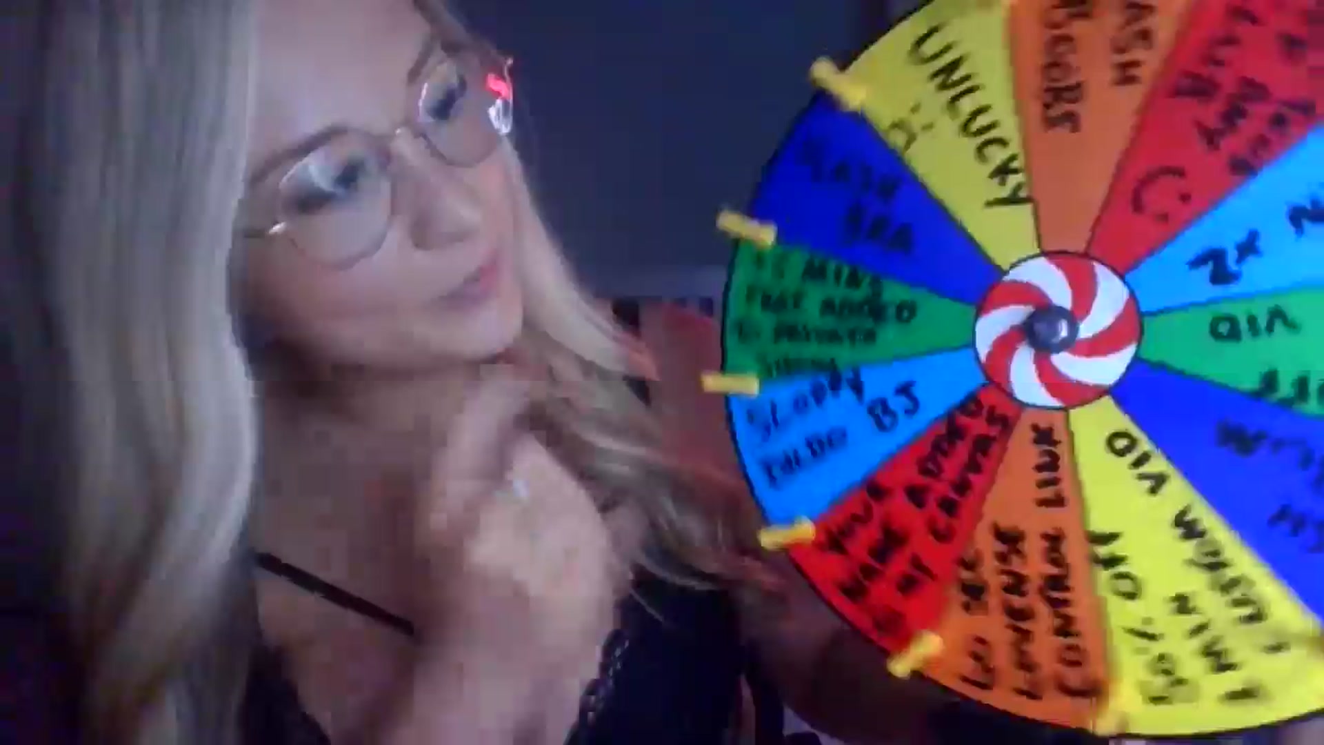 Gallery image thumbnail from AlexisBrookeX's myfreecams stream on, 12/28/2024, 14:54 image 17 of 20