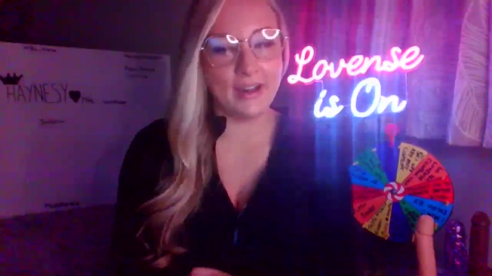 Gallery image thumbnail from AlexisBrookeX's myfreecams stream on, 01/02/2025, 16:06 image 18 of 20