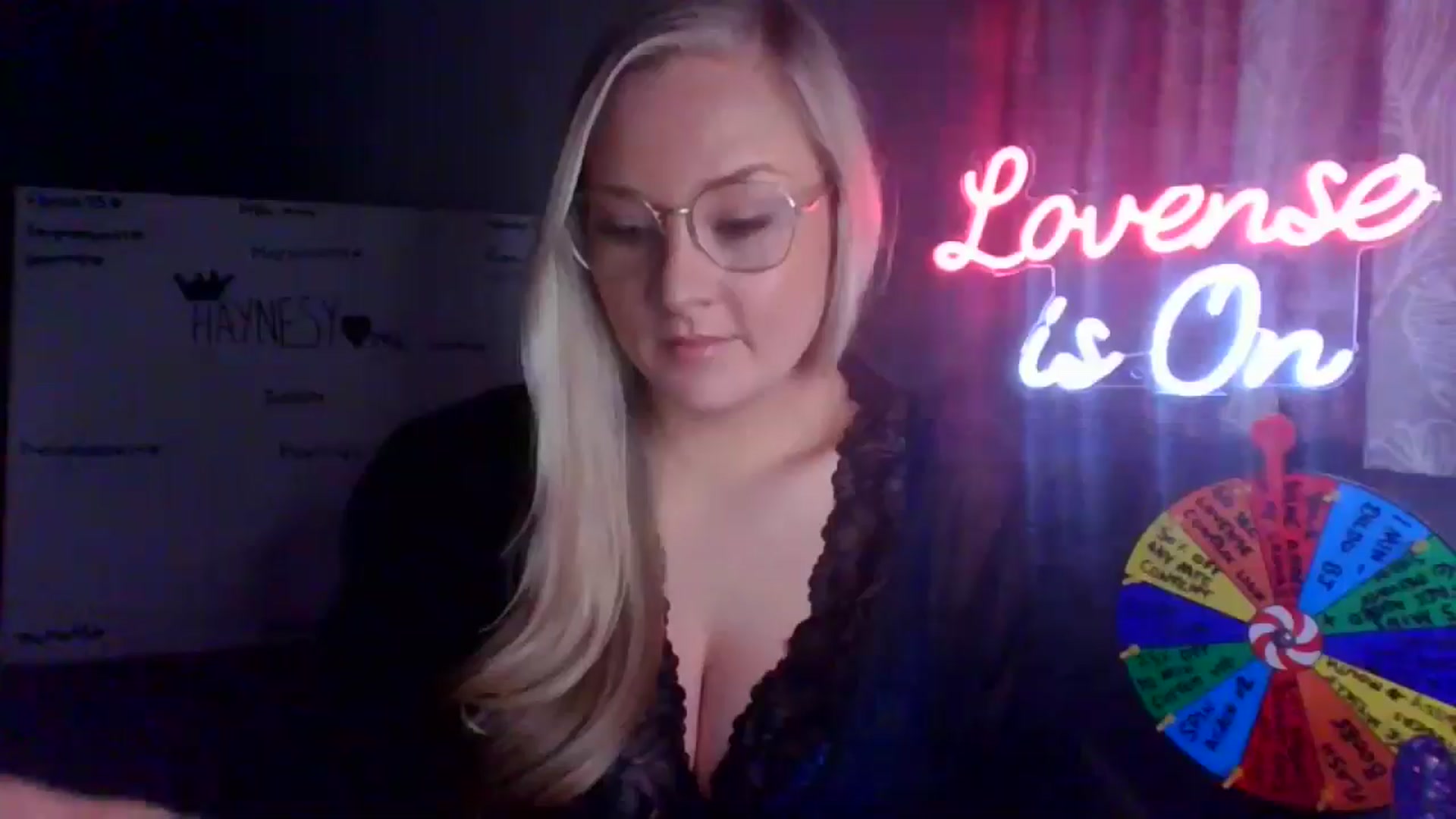 Gallery image thumbnail from AlexisBrookeX's myfreecams stream on, 01/05/2025, 16:19 image 8 of 20