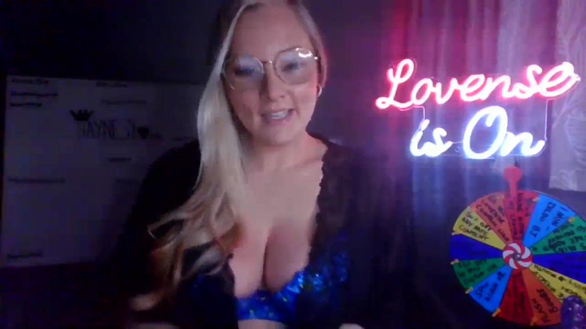 Gallery image thumbnail from AlexisBrookeX's myfreecams stream on, 01/05/2025, 16:19 image 12 of 20