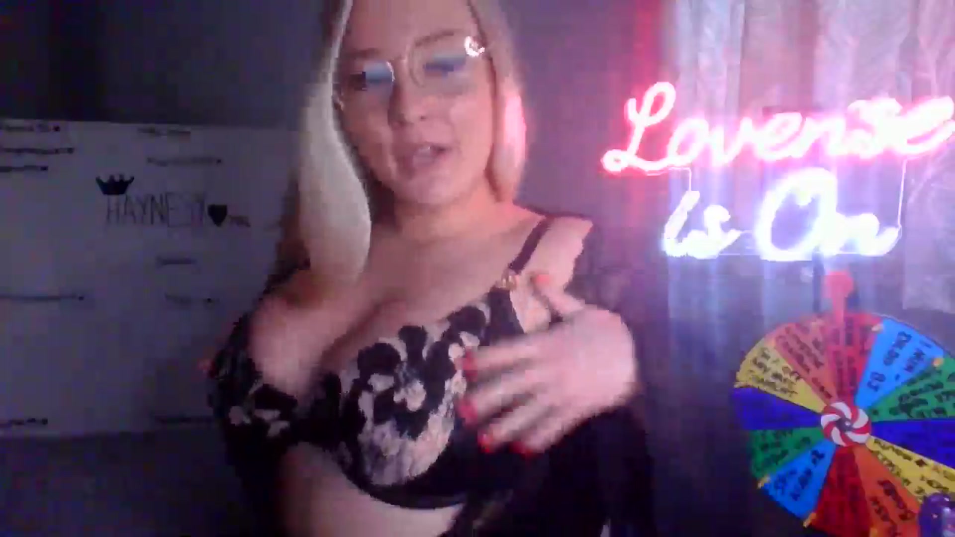 Gallery image thumbnail from AlexisBrookeX's myfreecams stream on, 01/07/2025, 13:56 image 13 of 20