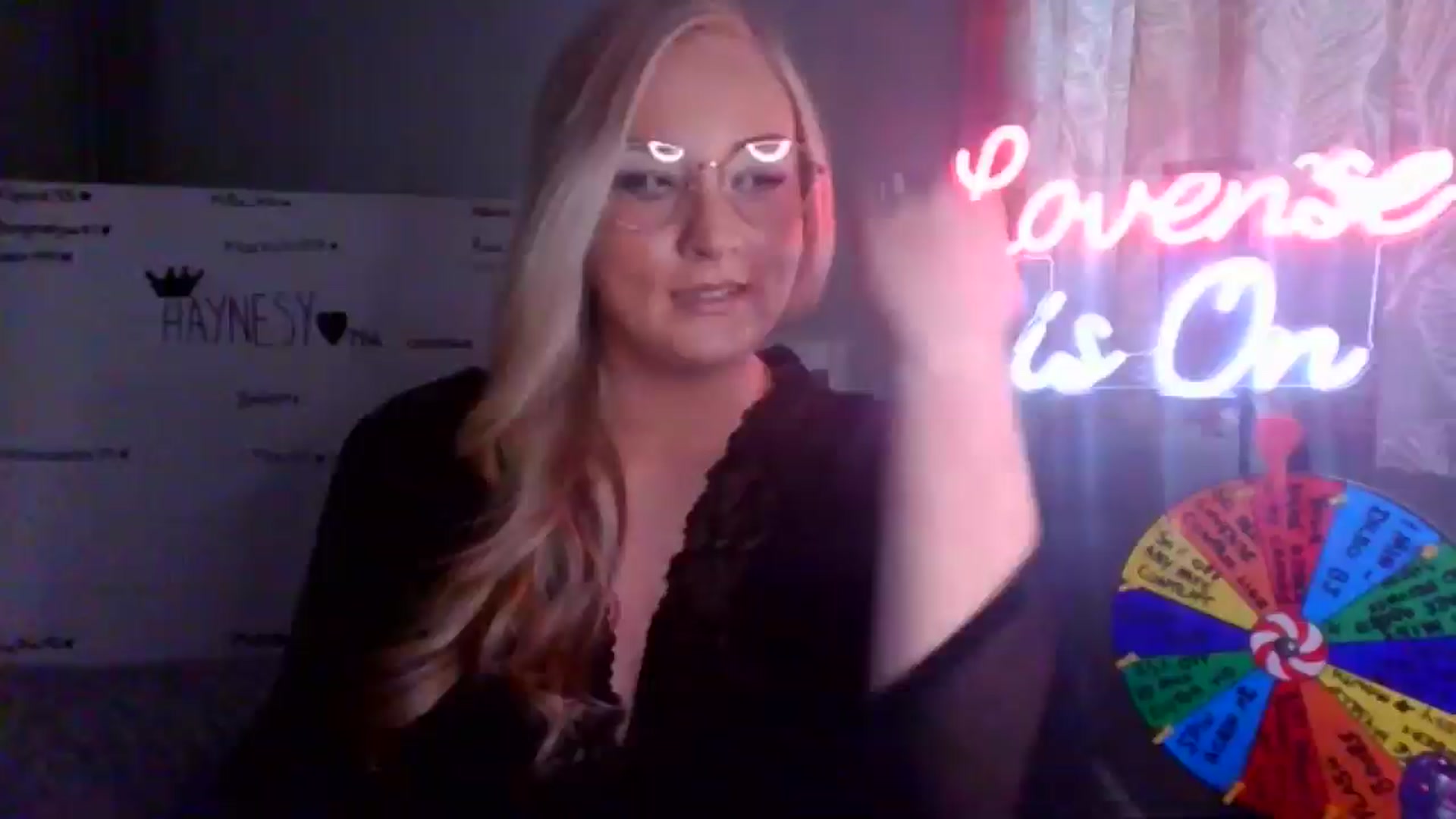 Gallery image thumbnail from AlexisBrookeX's myfreecams stream on, 01/07/2025, 13:56 image 6 of 20